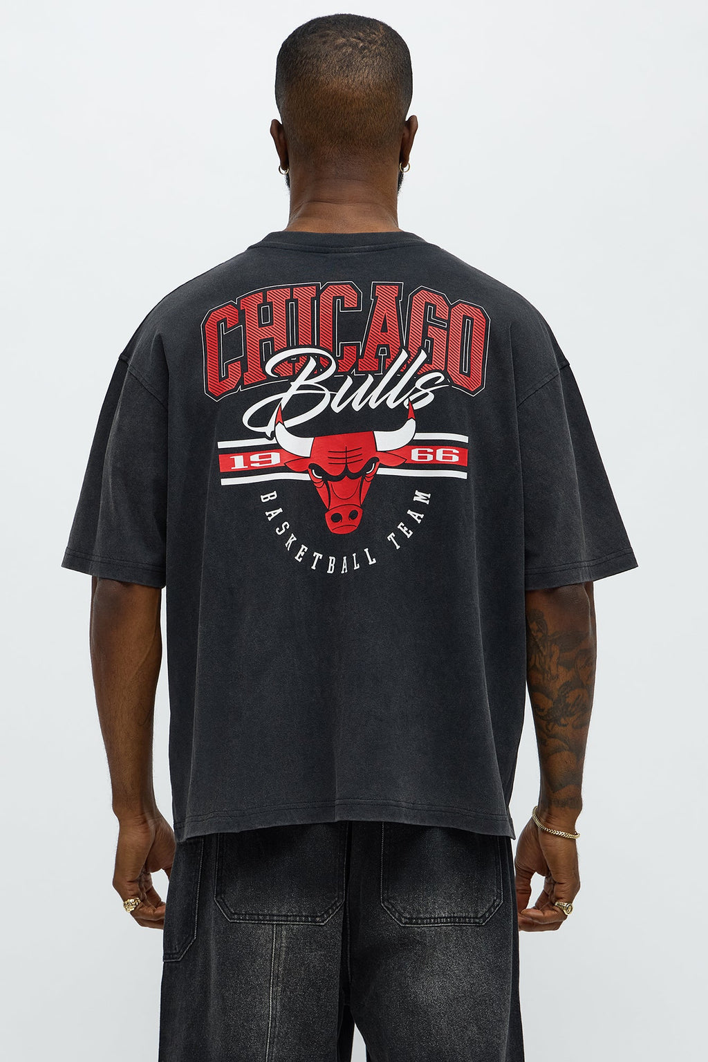 Bulls Freethrow Oversized Short Sleeve Tee - Black