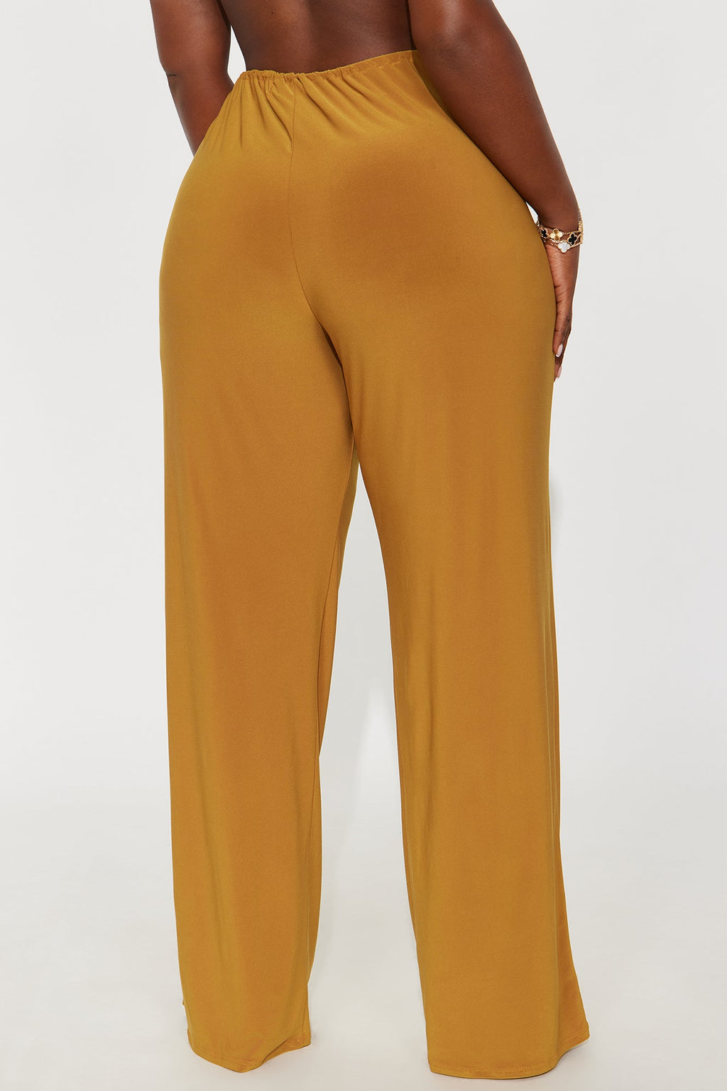 Focused On You Low Rise Wide Leg Pant 32 - Gold