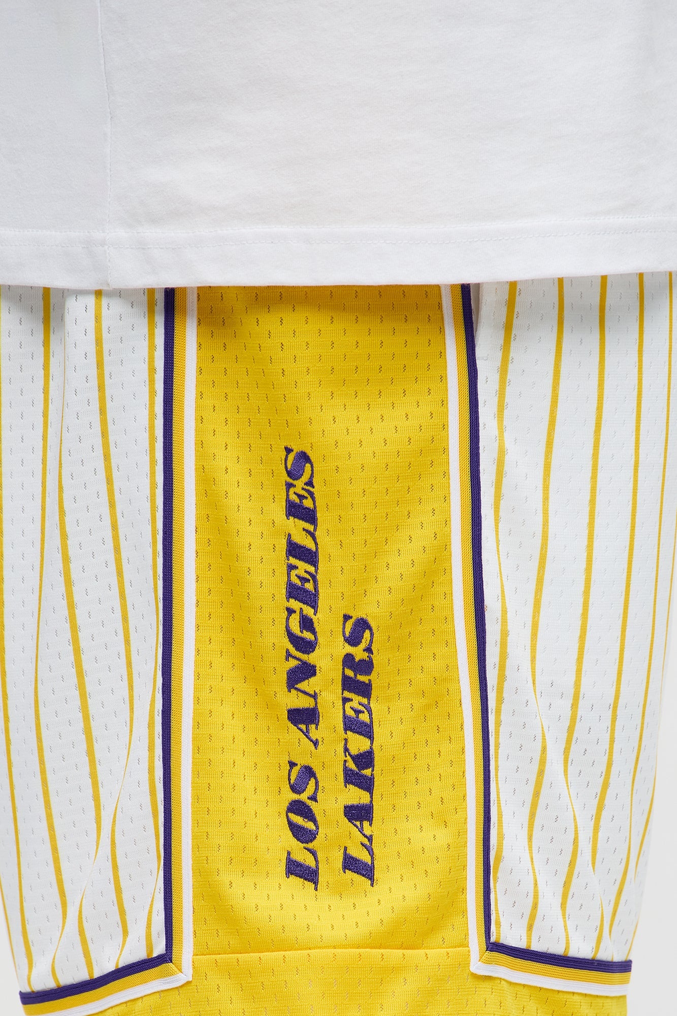 Lakers Relaxed Fit Striped Shorts - Cream