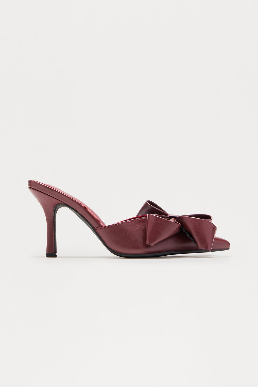 Shia Bow Pumps - Burgundy