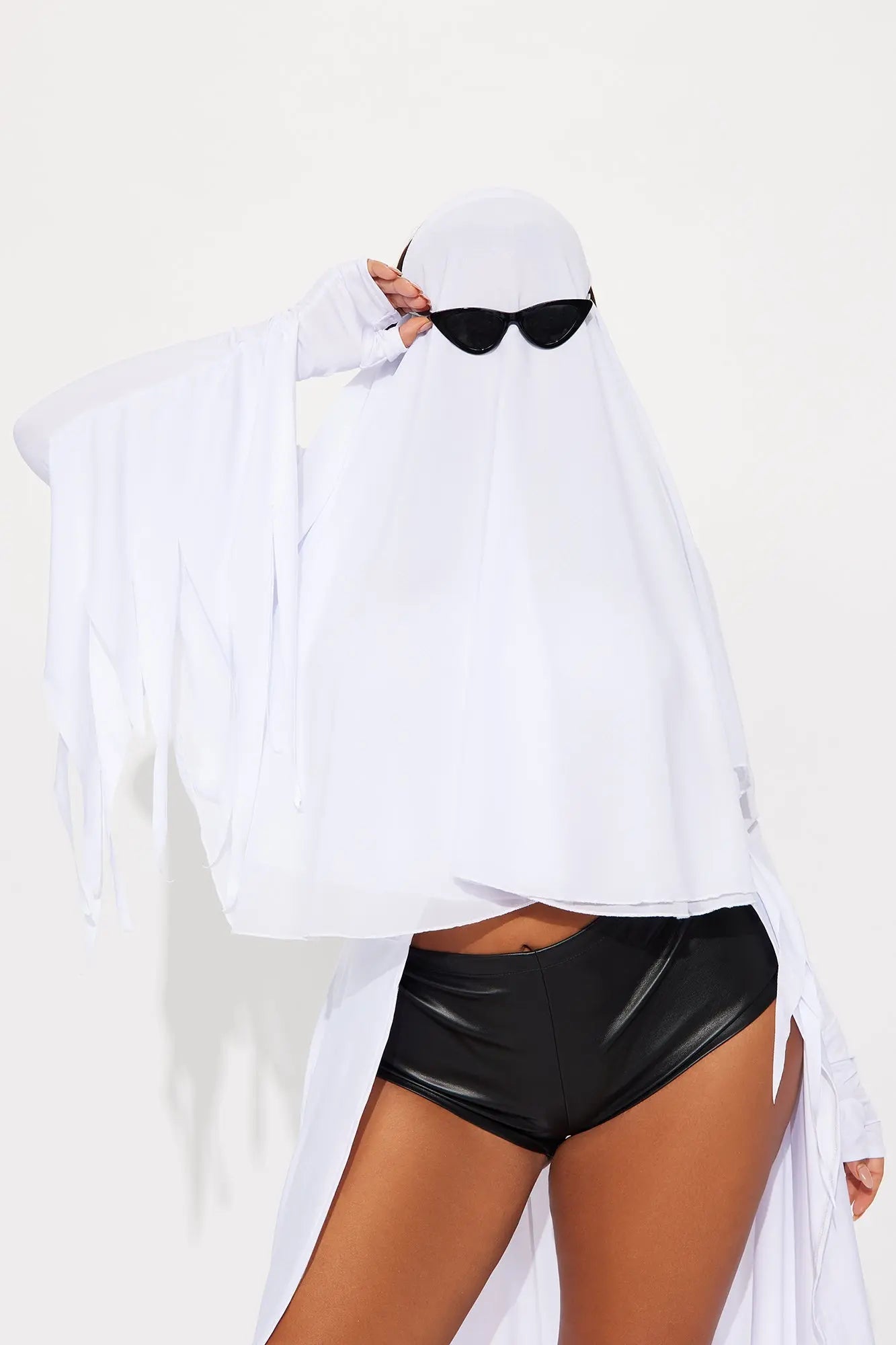 Haunting Hottie 4 Piece Costume Set - White 