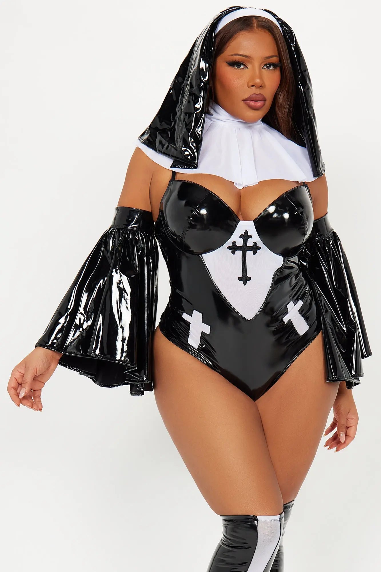 Secret Confessions Nun 5 Piece Costume Set - Black/White 