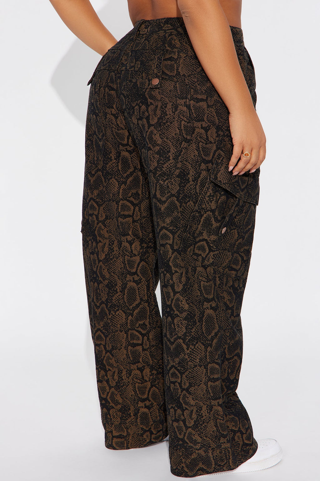Bite Back Cargo Straight Leg Jeans - Brown/combo