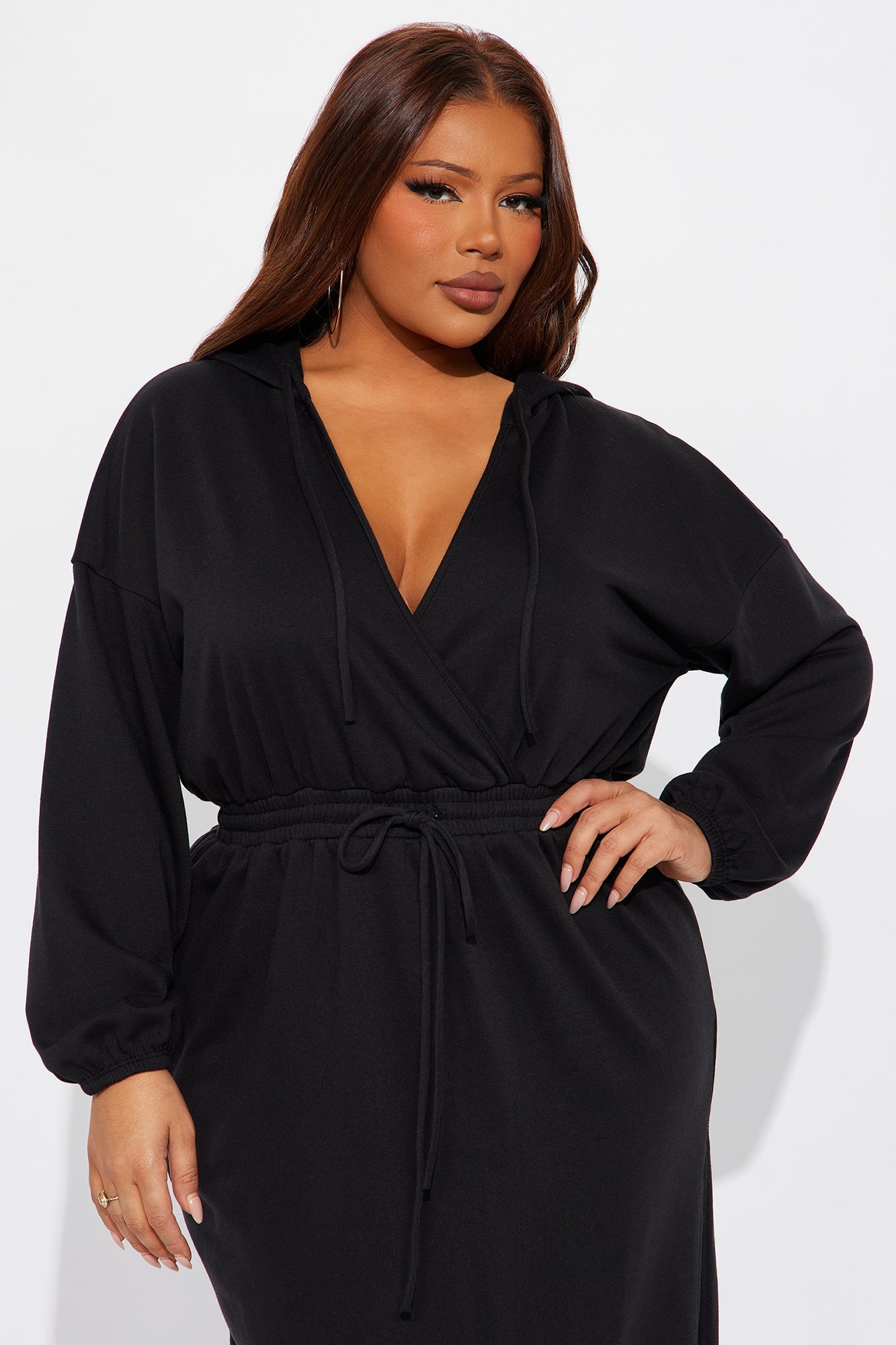 Valley Hooded Maxi Dress - Black