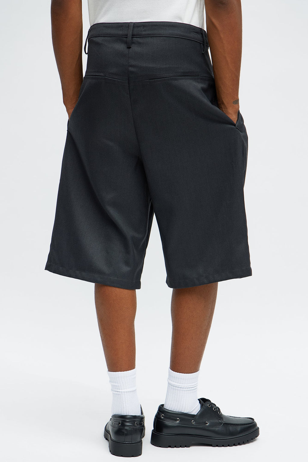 Baggy Pleated Street Car Trouser Short - Charcoal