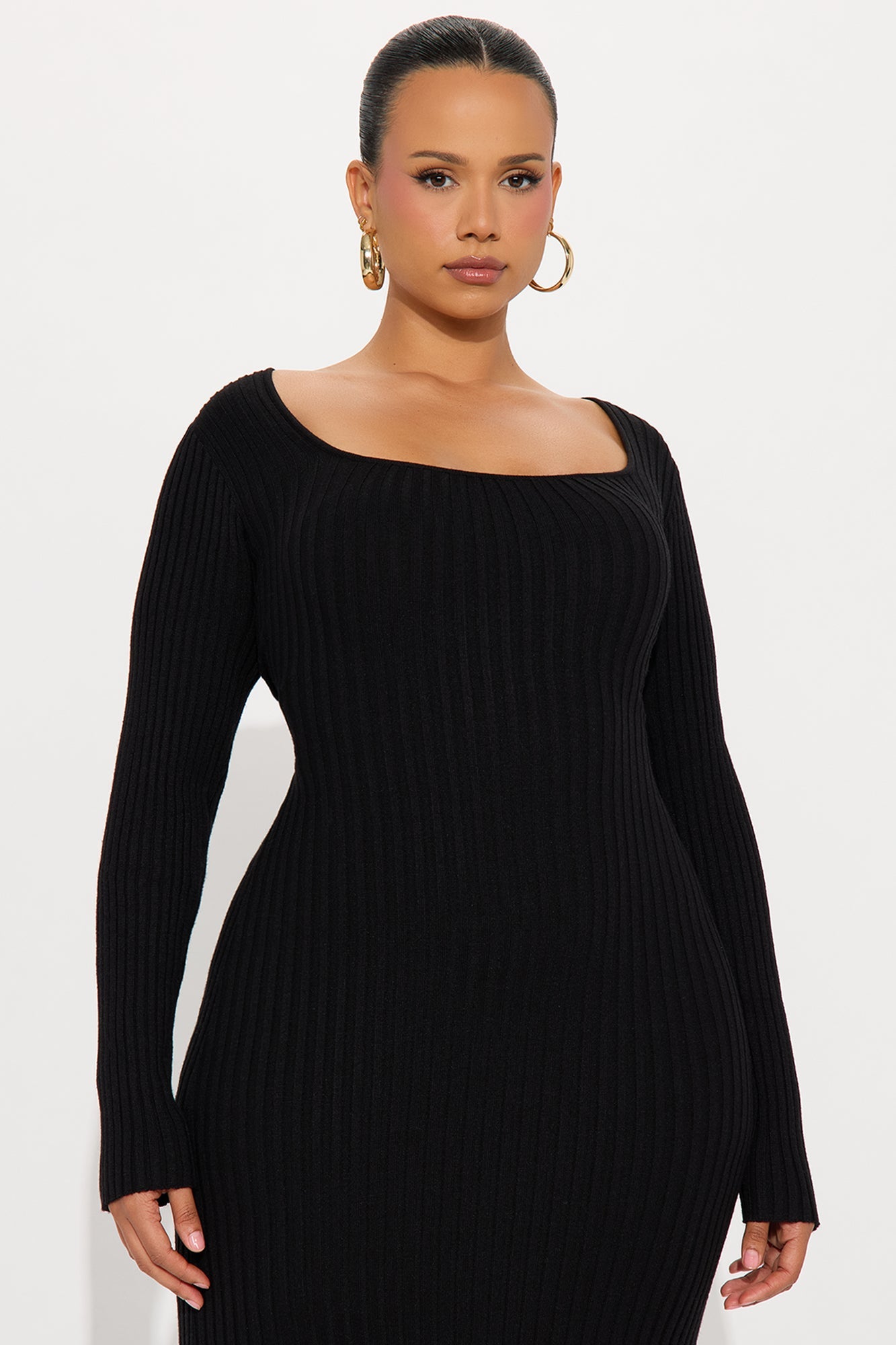 Kaylie Scoop Neck Sweater Maxi Dress - Black