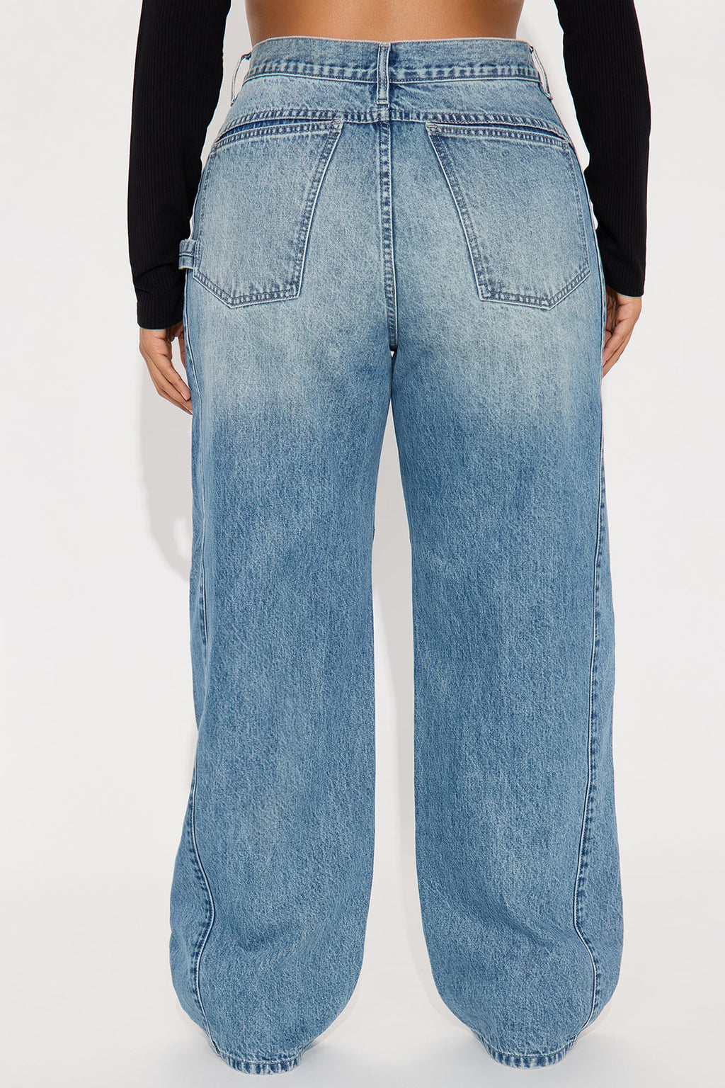 East Coast Straight Leg Jeans - Medium Wash
