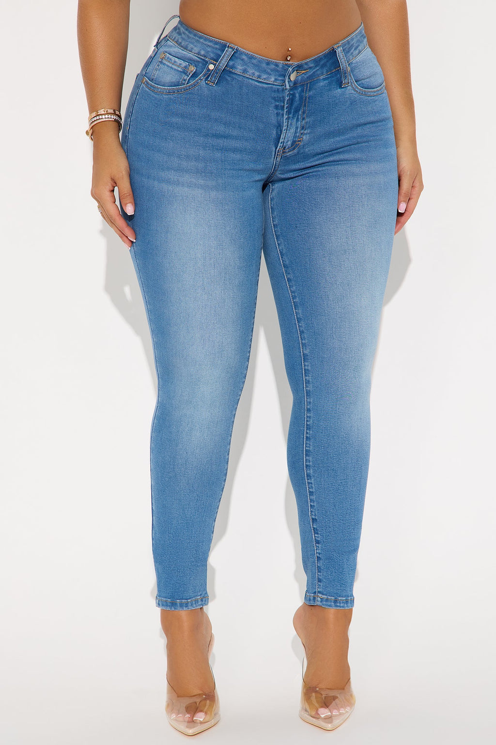 Better Than Ever Compression Skinny Jeans - Light Wash