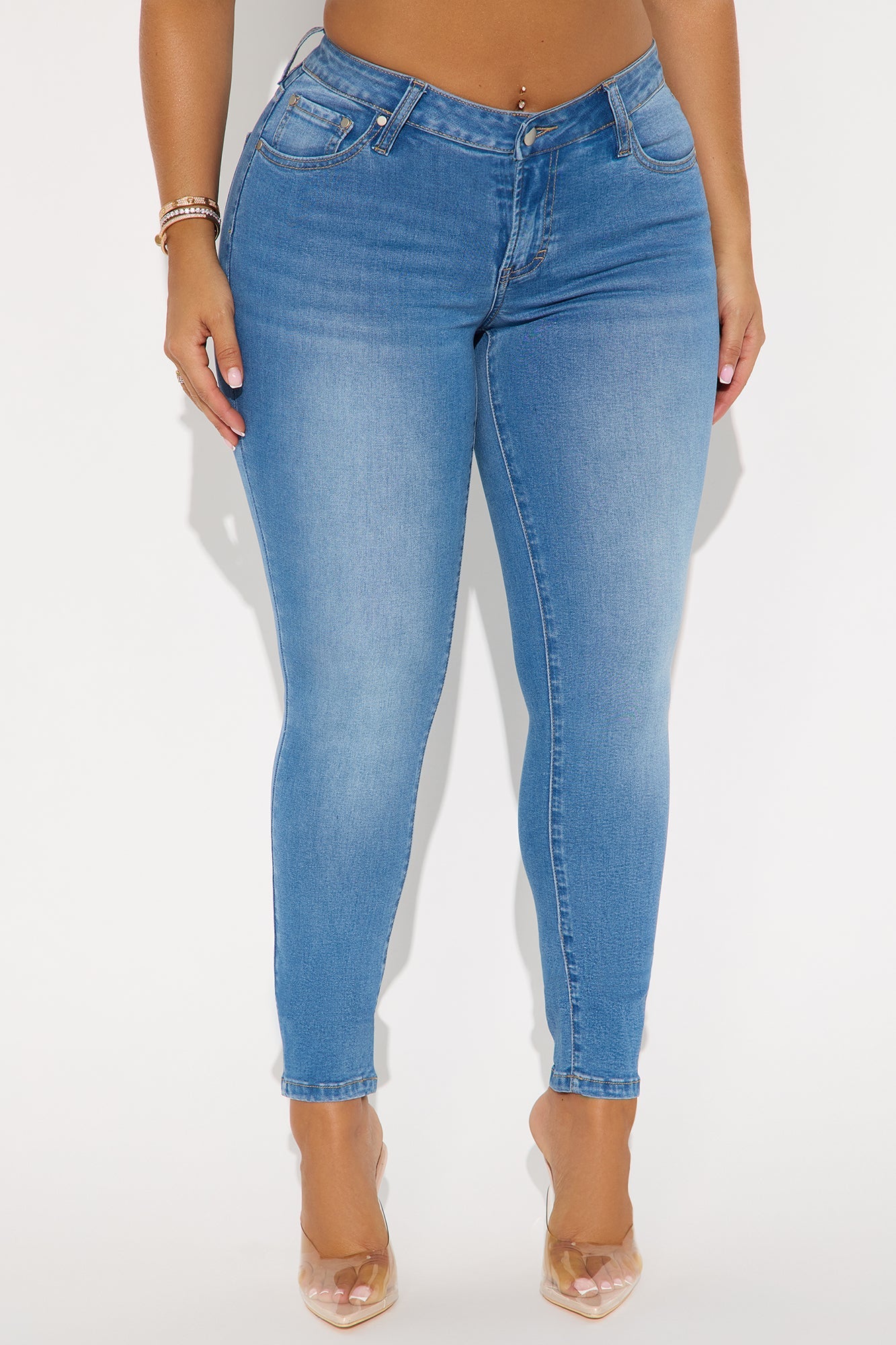 Better Than Ever Compression Skinny Jeans - Light Wash