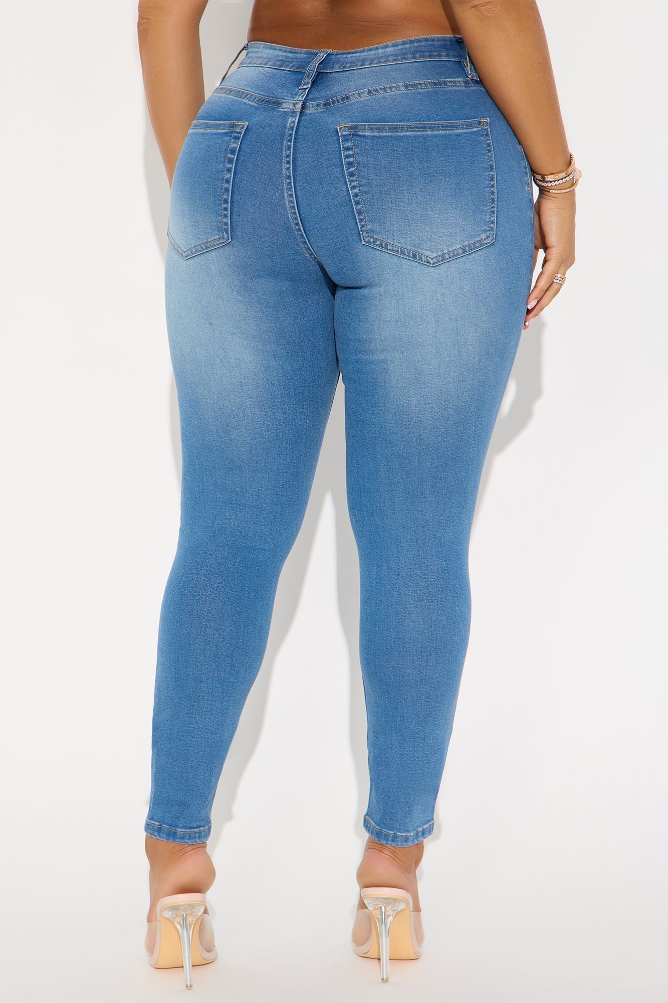 Better Than Ever Compression Skinny Jeans - Light Wash