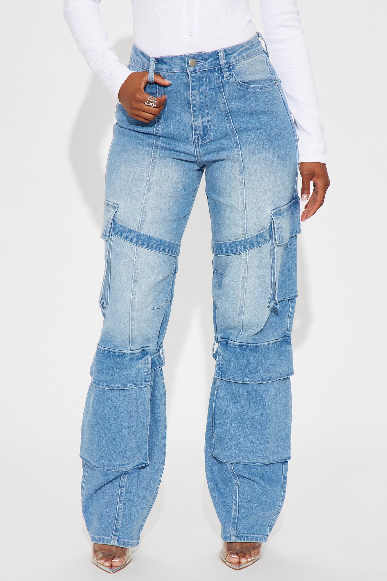 Clarita Cargo Jeans  - Medium Wash