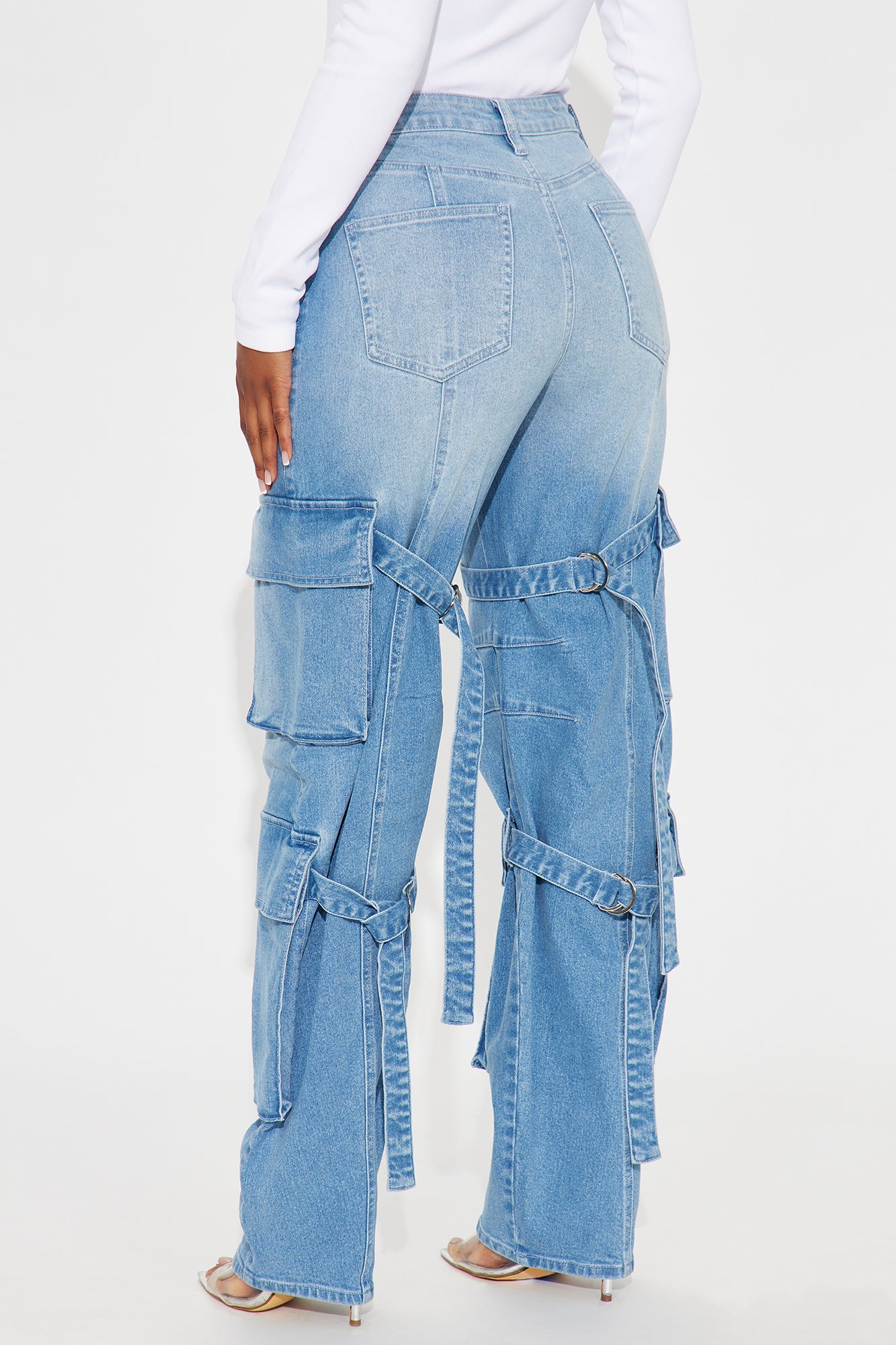 Clarita Cargo Jeans  - Medium Wash