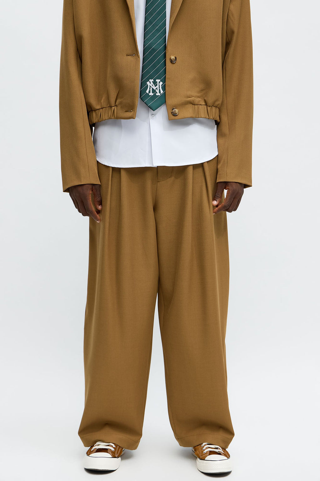 Strikeout Pleated Trouser - Brown
