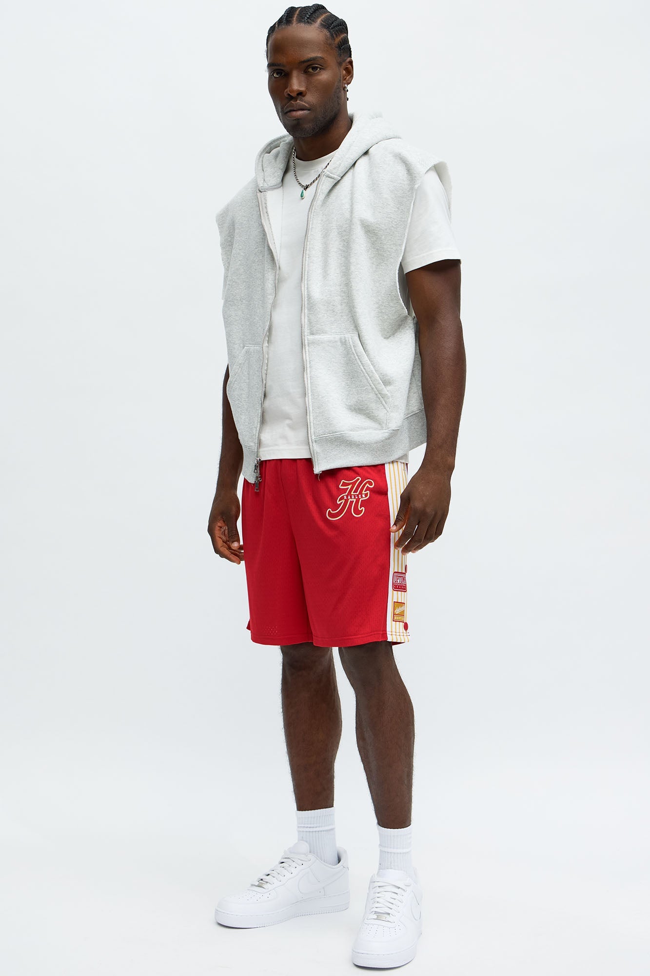 Relaxed H Button Short - Red