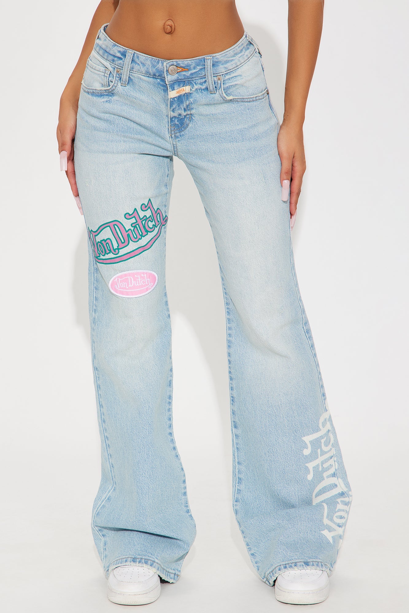 Von Dutch Patches Low Rise Flare Jeans - Light Wash