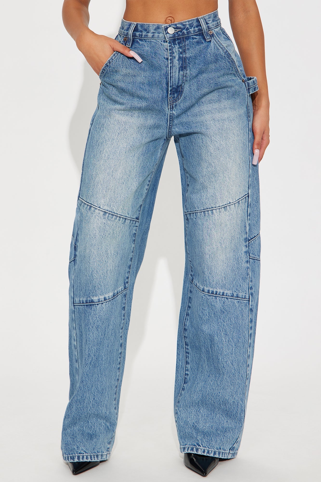 East Coast Straight Leg Jeans - Medium Wash