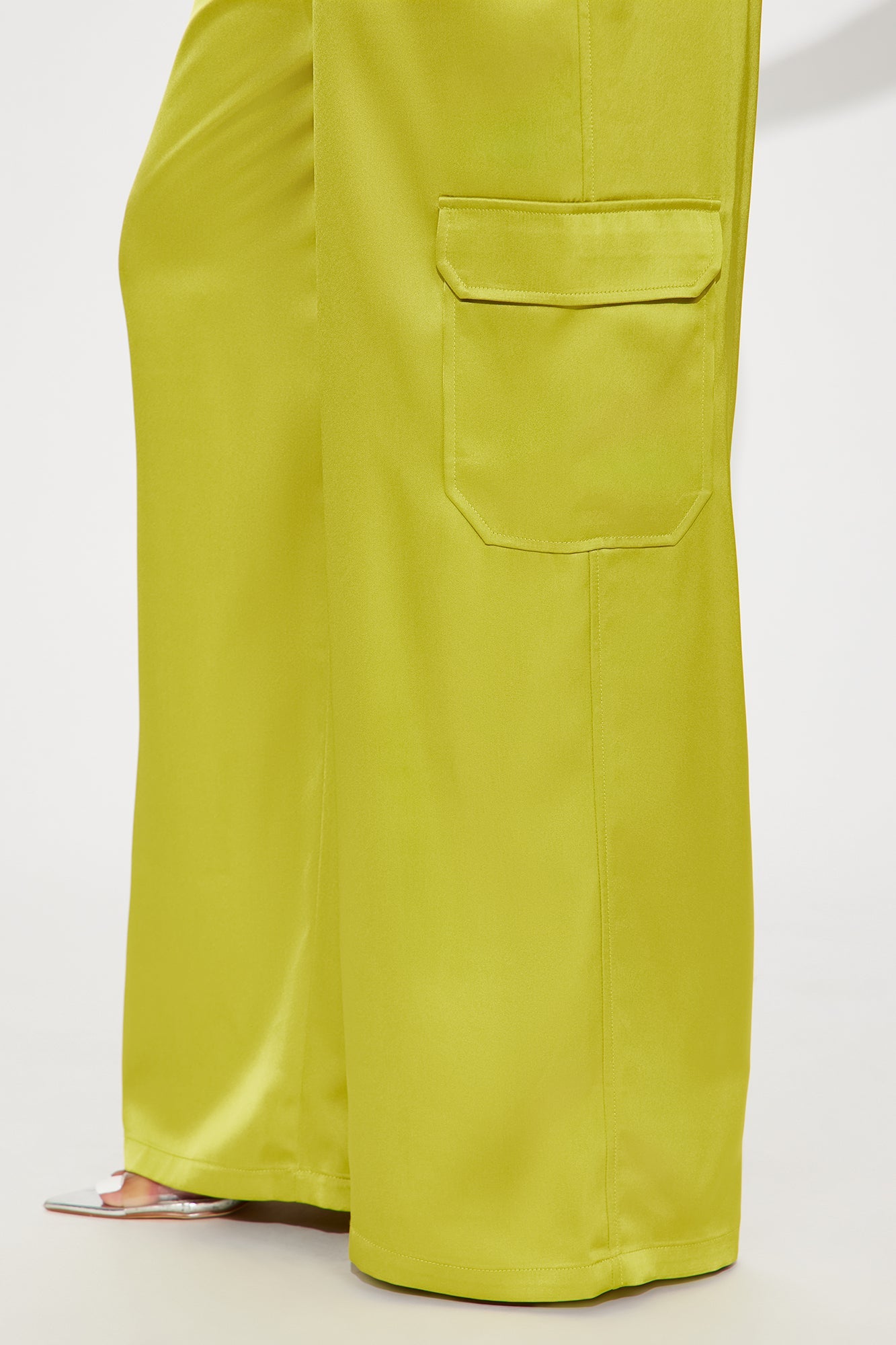 Pretty Girl Walk Satin Cargo Pant - Chartreuse