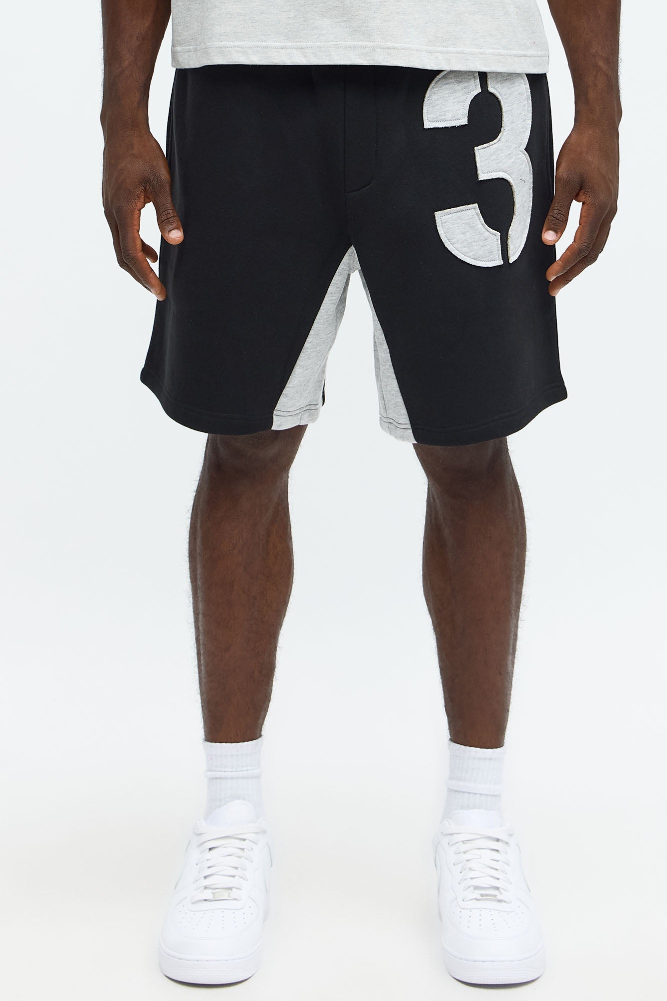 Tyson Relaxed Number 3 Shorts - Black/combo