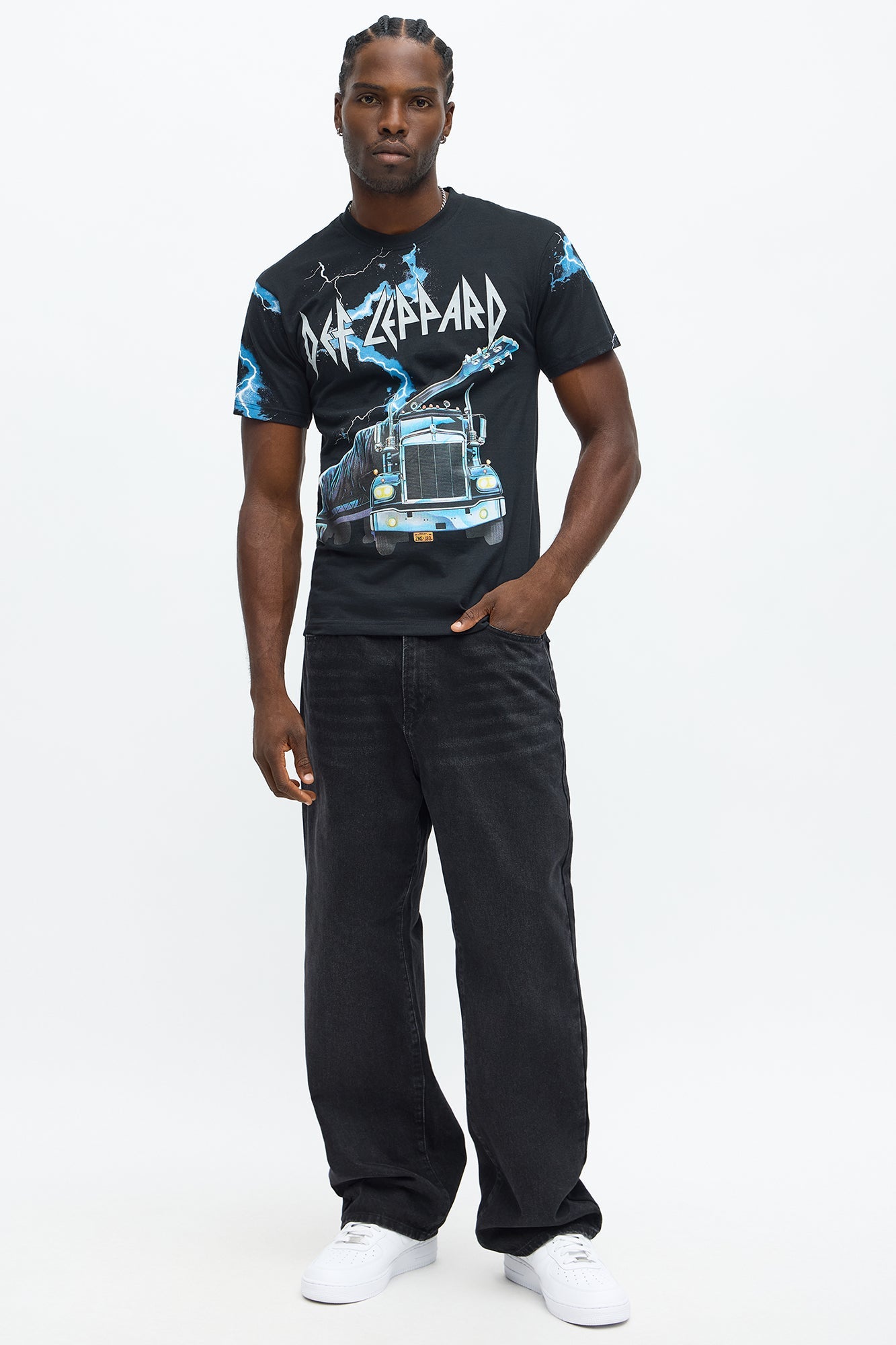 Def Leppard On Through The Night Short Sleeve Tee - Black