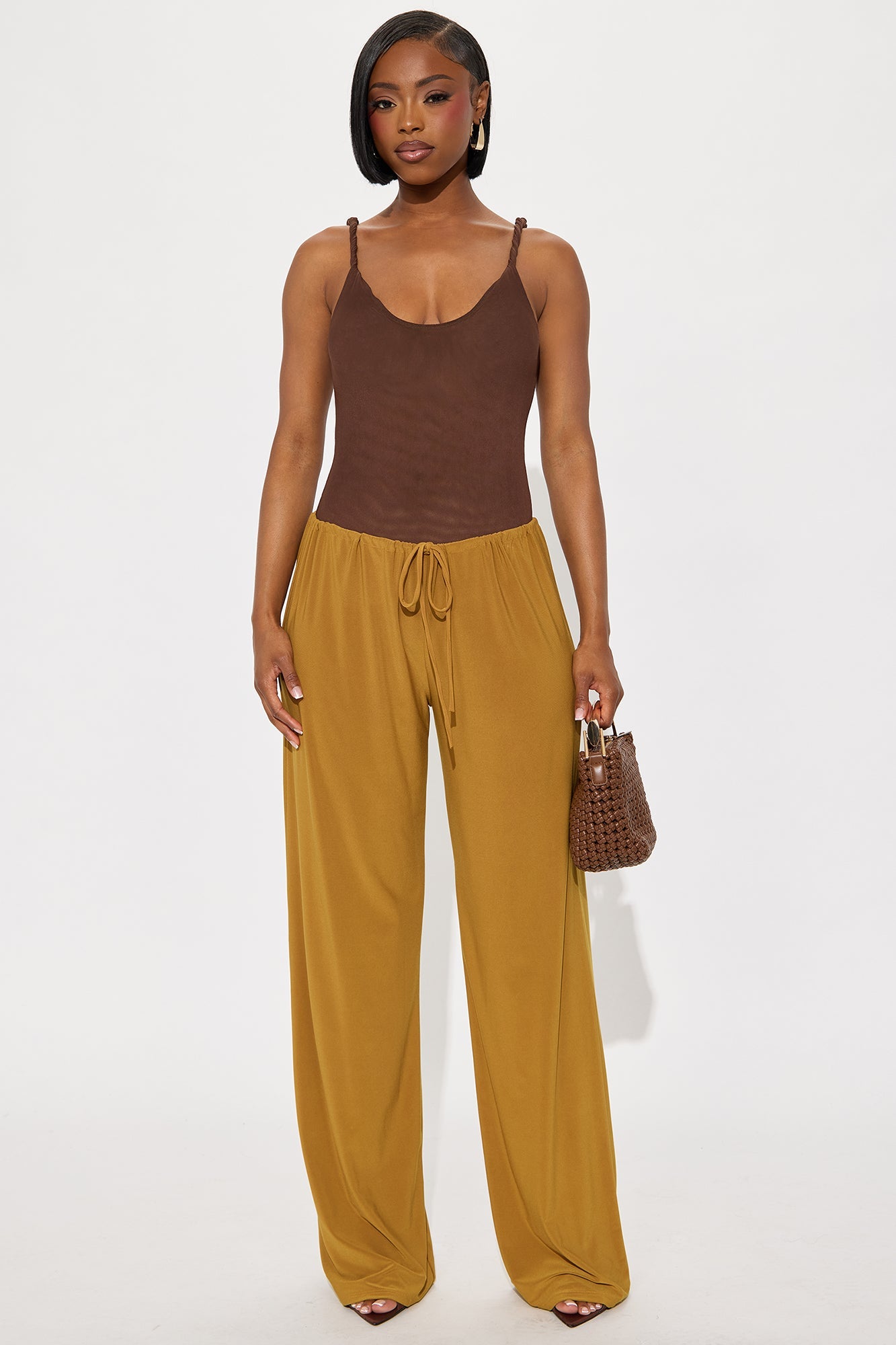 Focused On You Low Rise Wide Leg Pant 32 - Gold