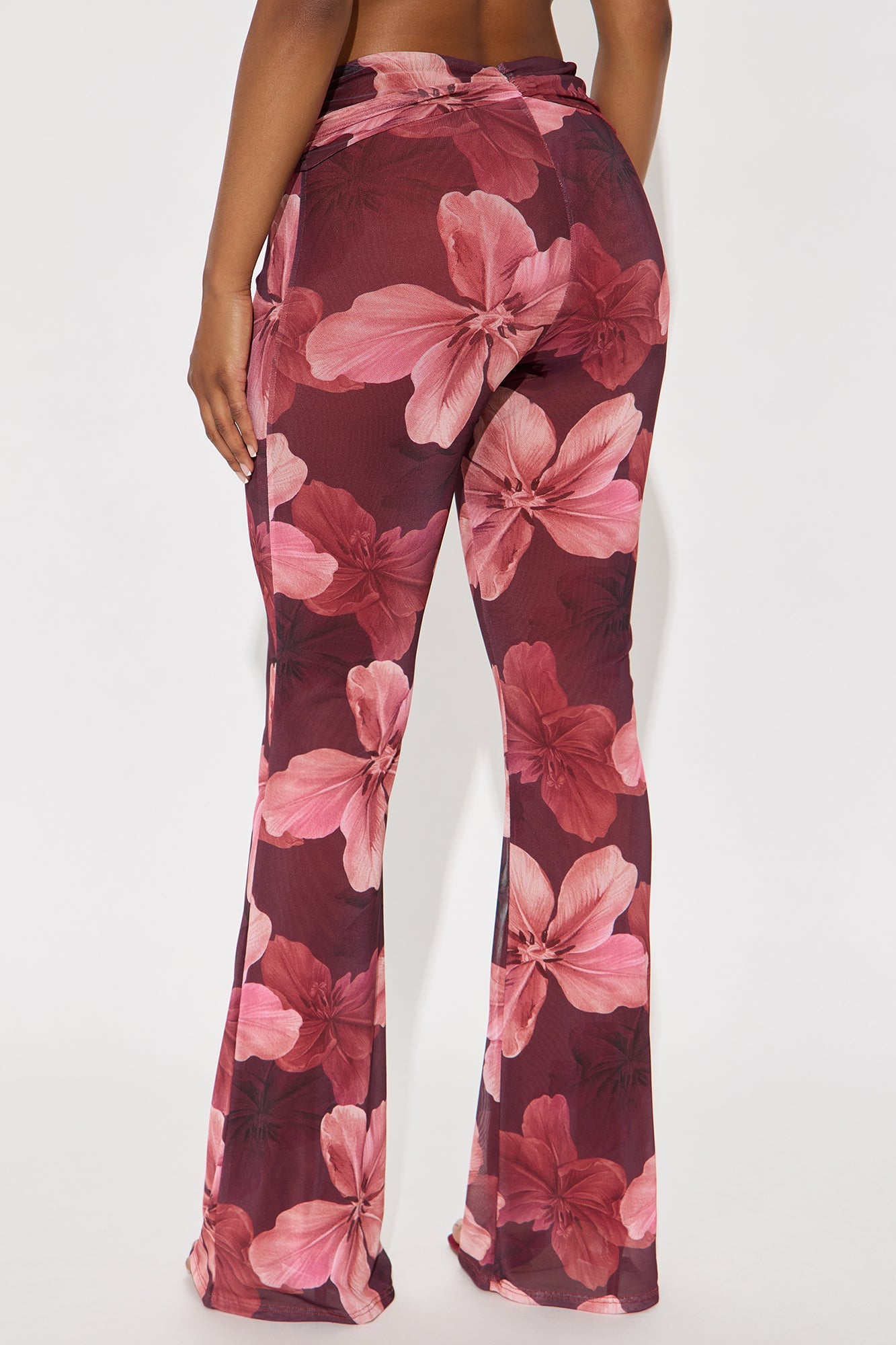 Floral Escape Mesh Straight Leg Ruched Pant 33 - Burgundy/combo
