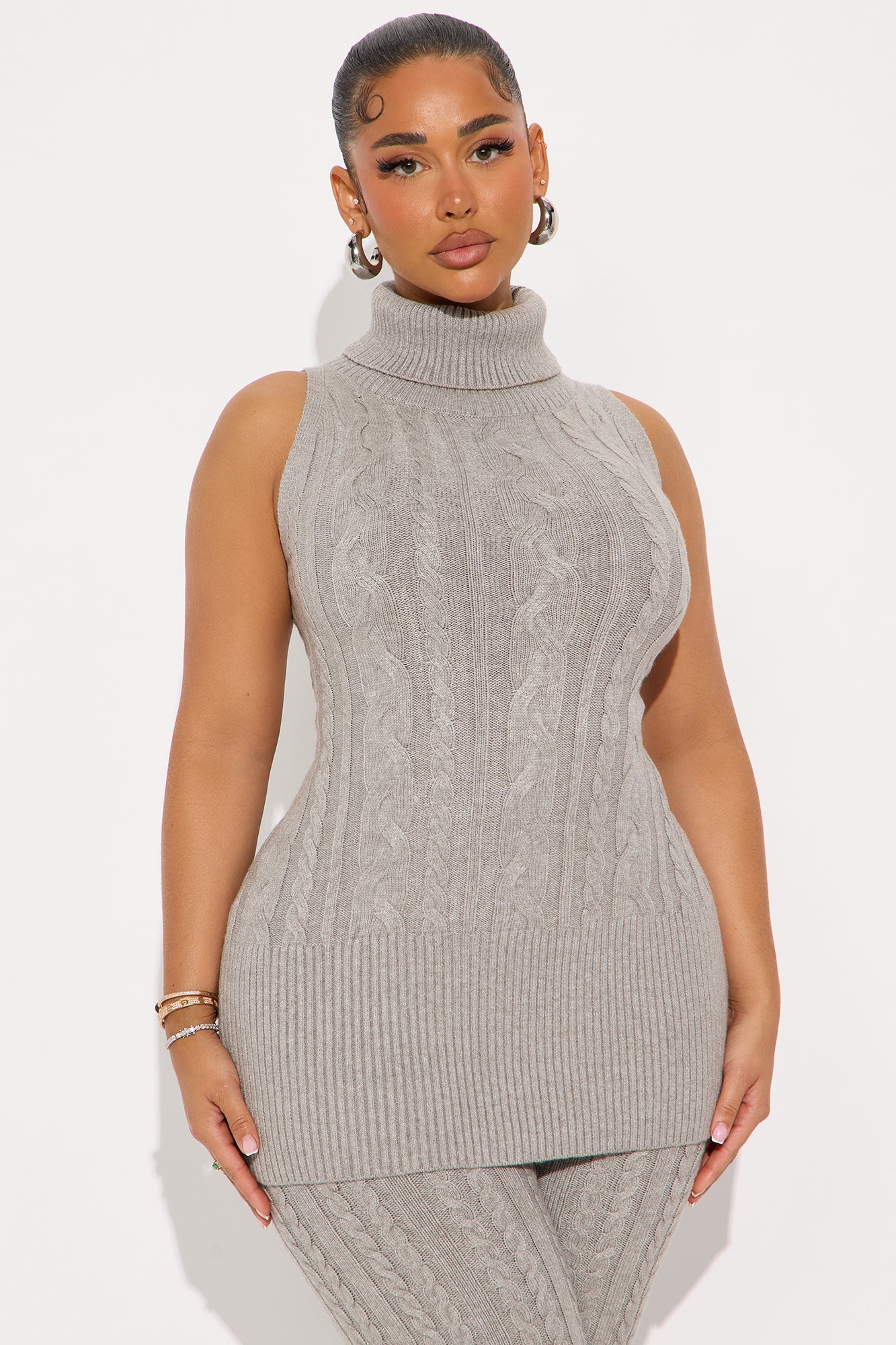 Alessia Sleeveless Sweater Pant Set - Grey