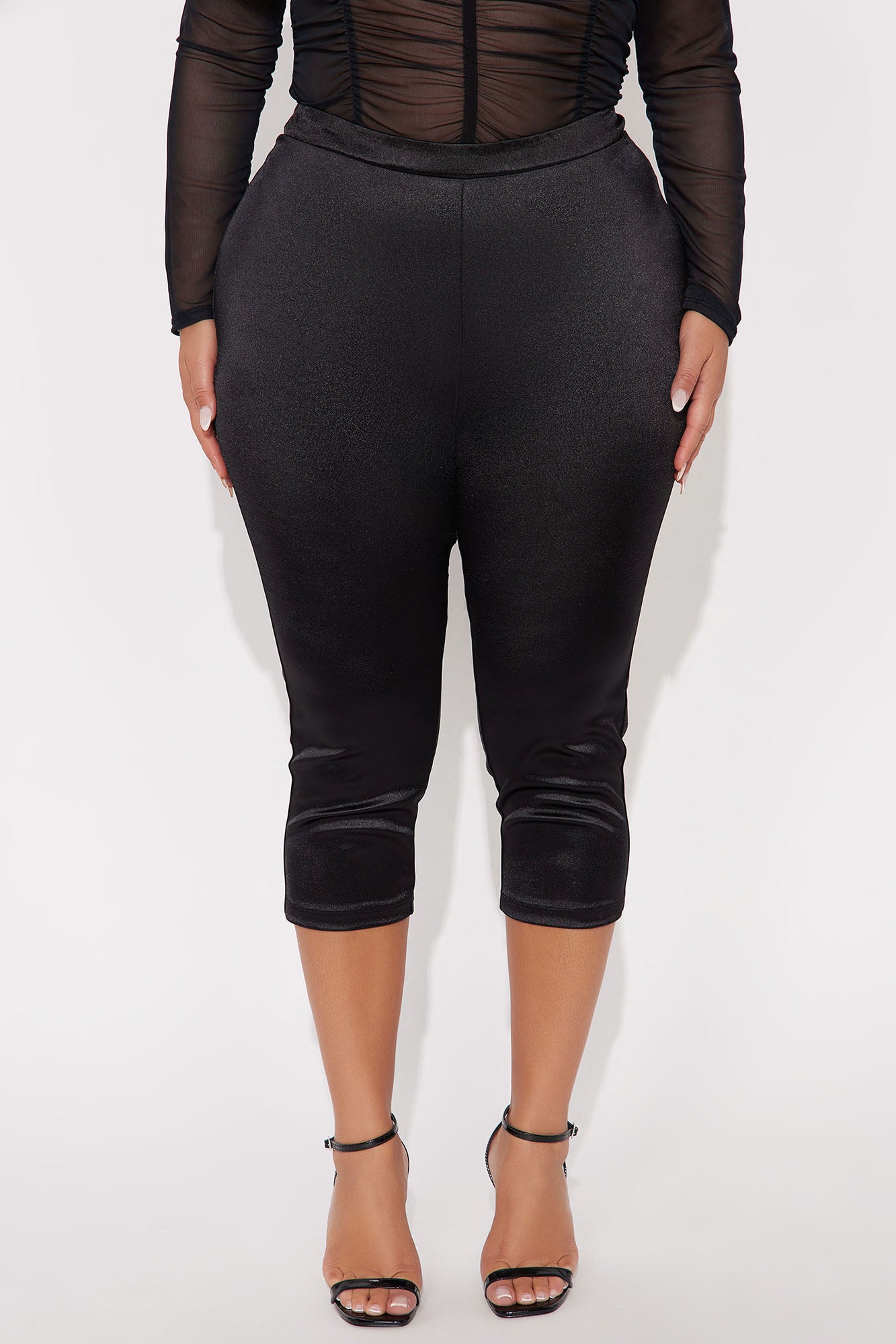 Selene Satin Capri Pant 21″ - Black