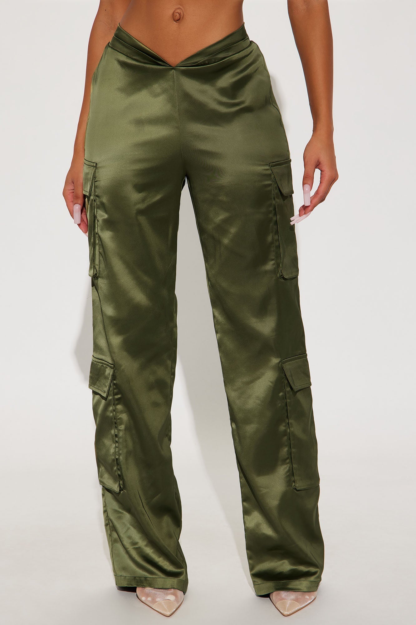 Eliza V Front Satin Straight Leg Pant 33″ - Olive