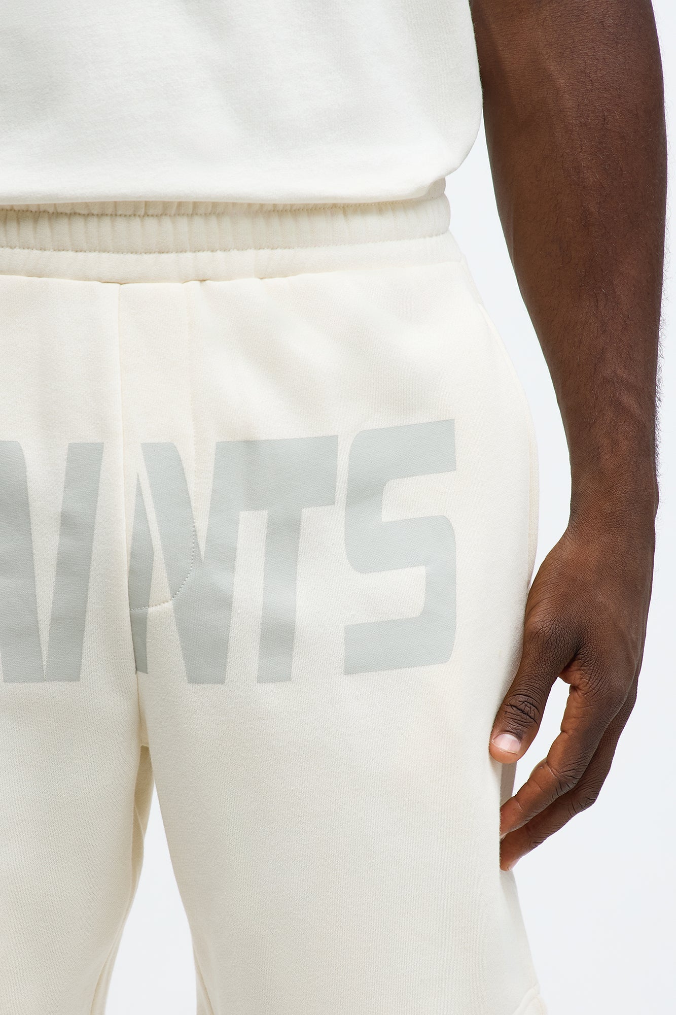 Big Saints Sweatshort - Cream