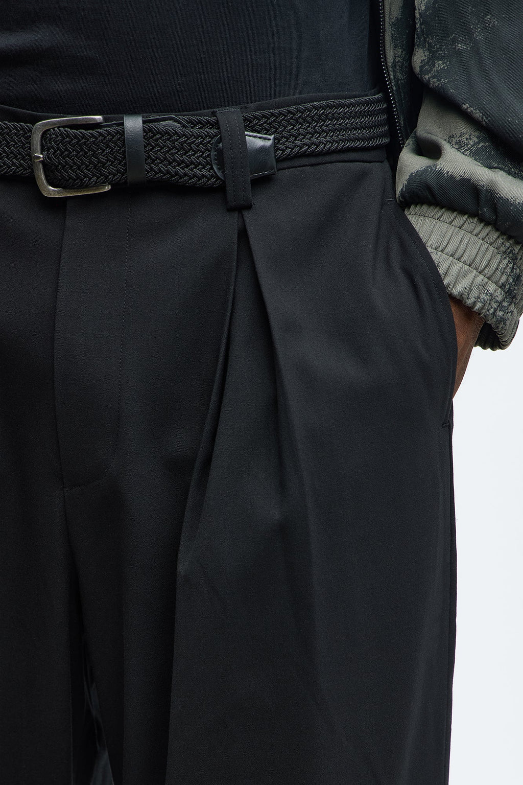 The Modern Stretch High Waisted Baggy Trousers - Black