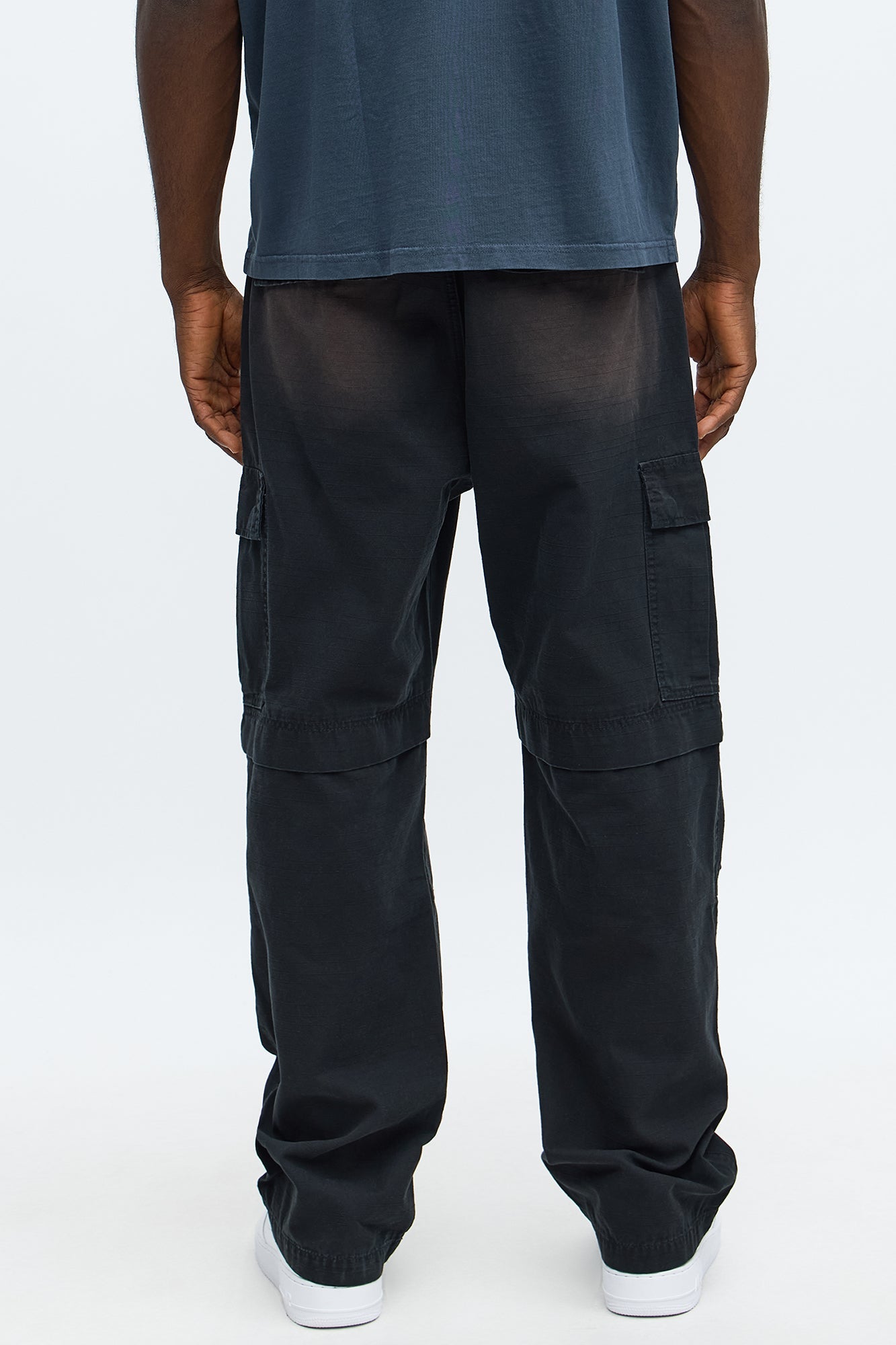 Baggy Burn It Up Distressed Cargo Pants - Black