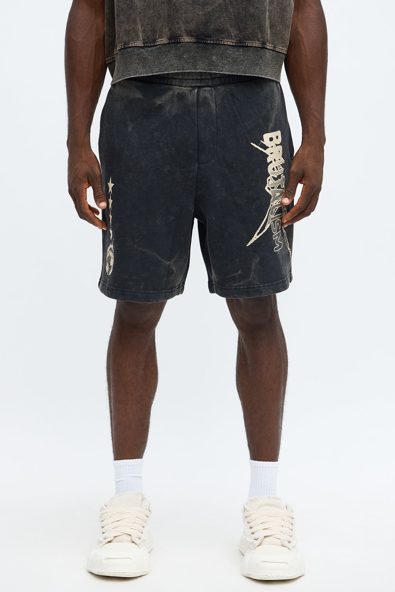 Brutalism With Stars Sweatshort - Black/combo