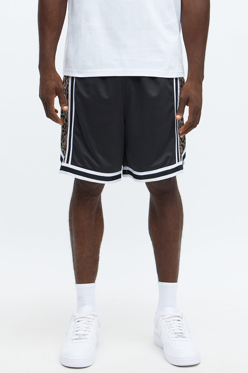 Relaxed Animal Print Panels Shorts - Black