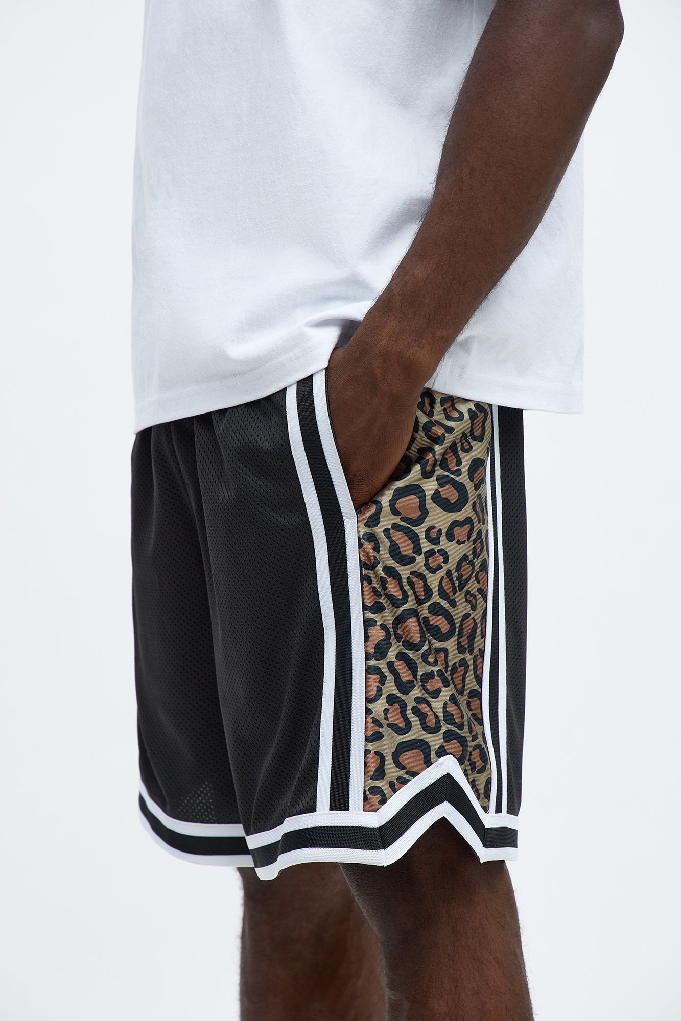 Relaxed Animal Print Panels Shorts - Black