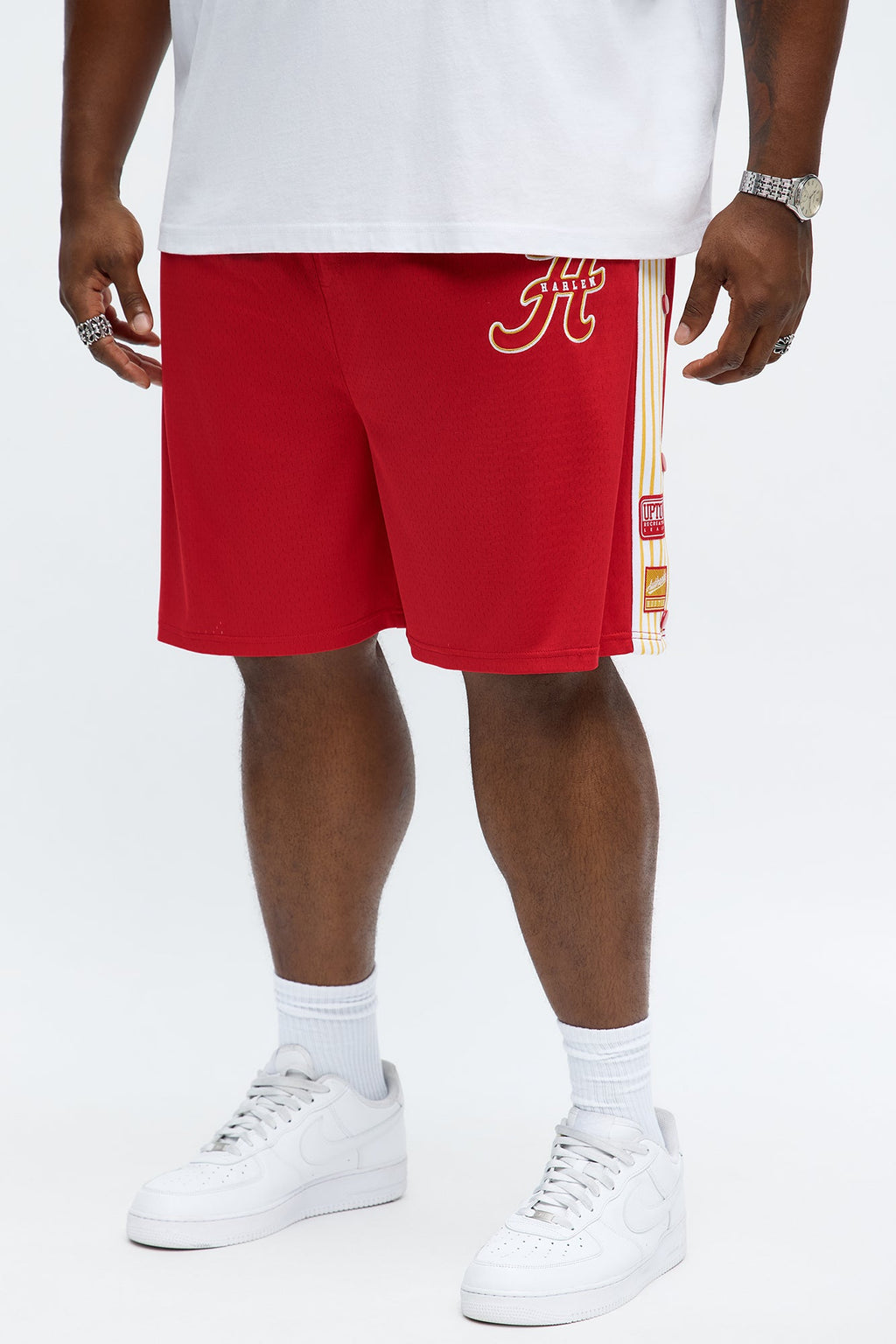 Relaxed H Button Short - Red