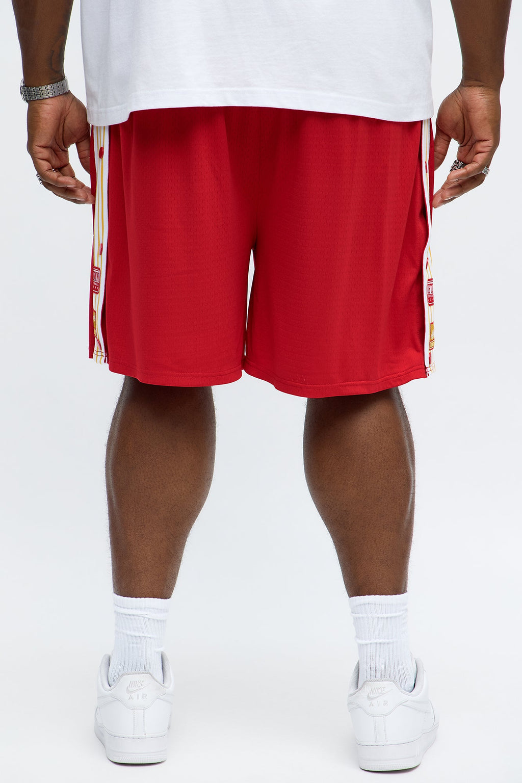Relaxed H Button Short - Red