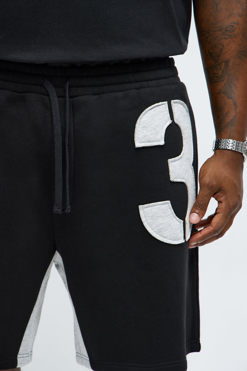 Tyson Relaxed Number 3 Shorts - Black/combo