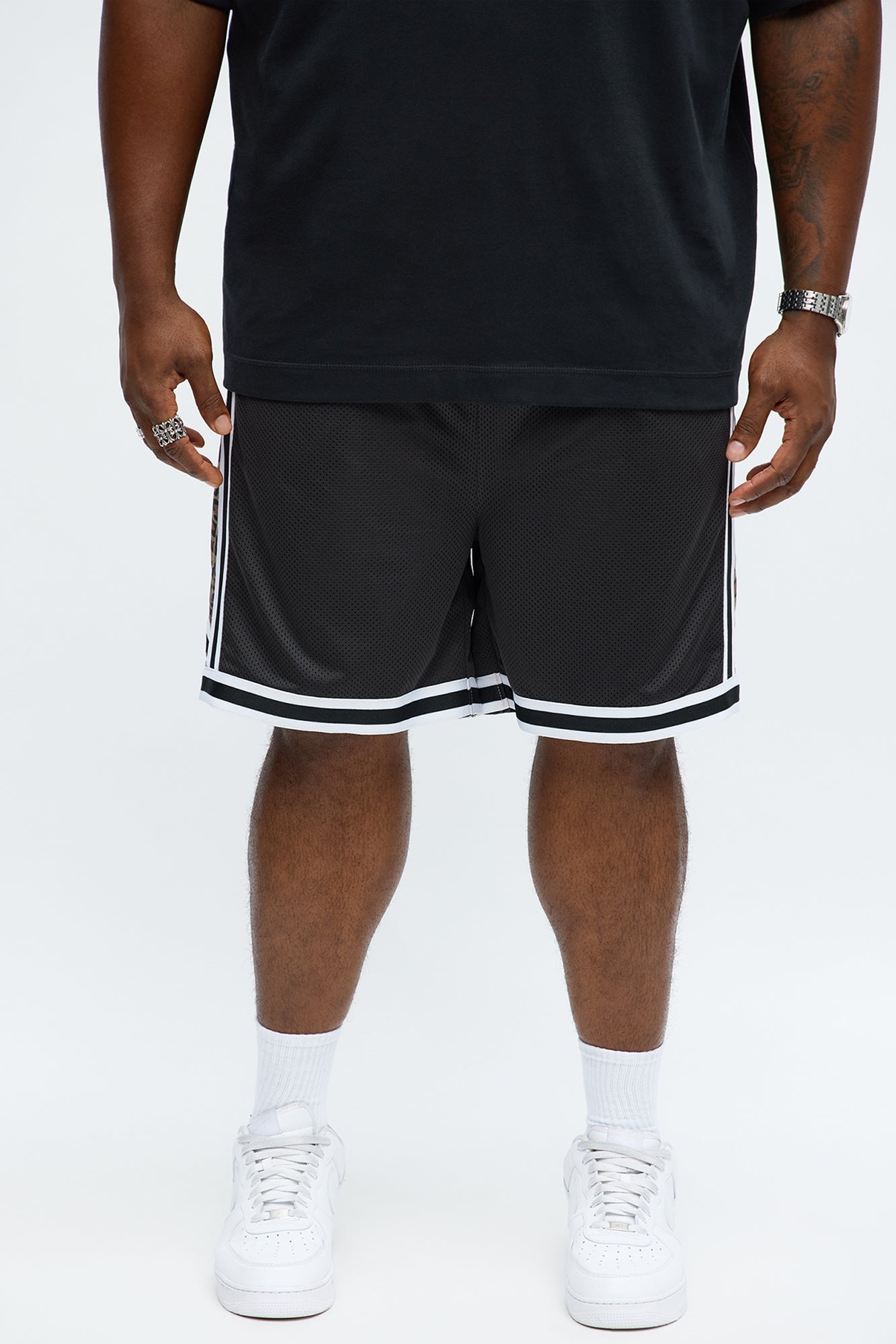 Relaxed Animal Print Panels Shorts - Black