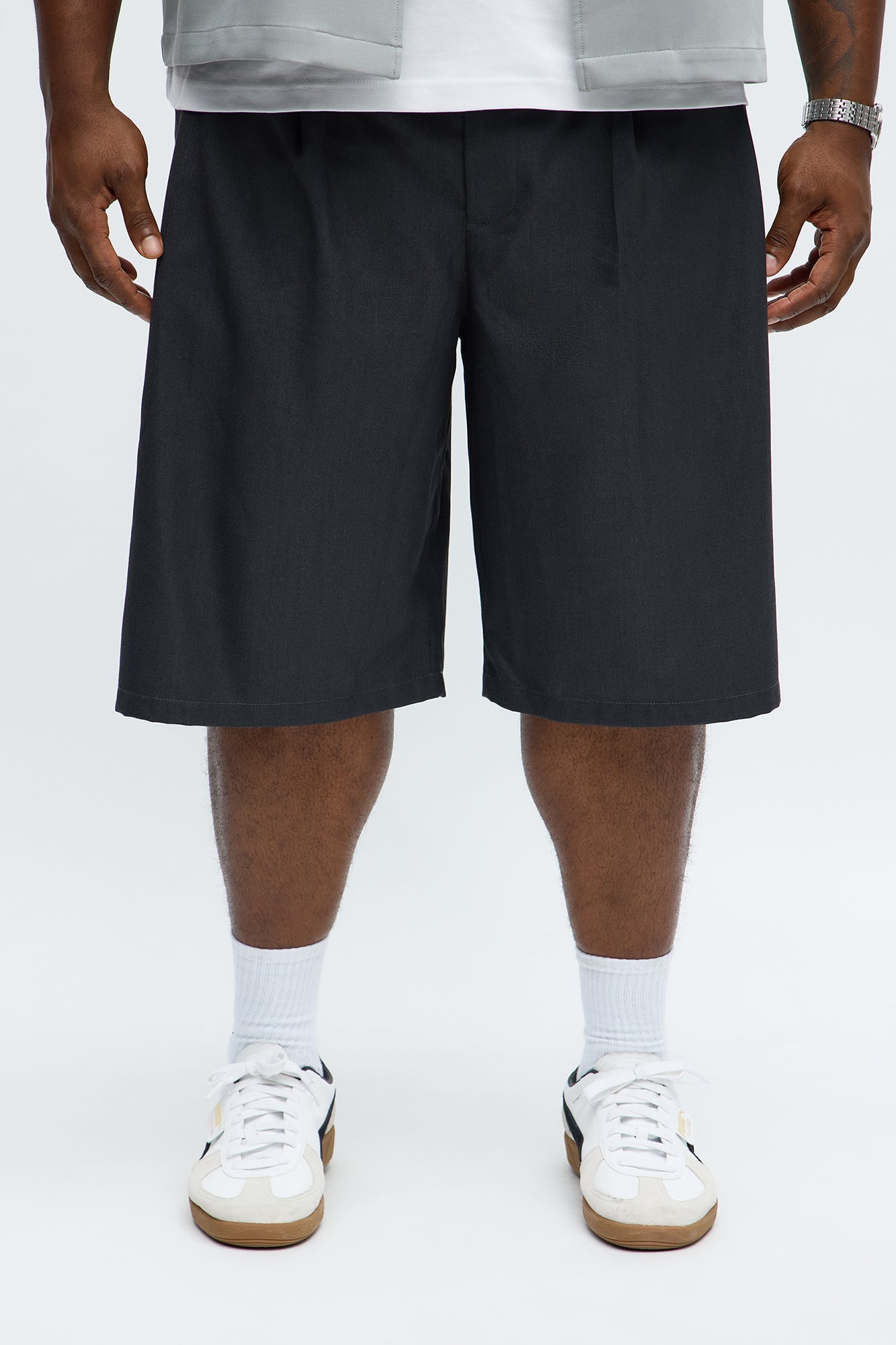 Baggy Pleated Street Car Trouser Short - Charcoal