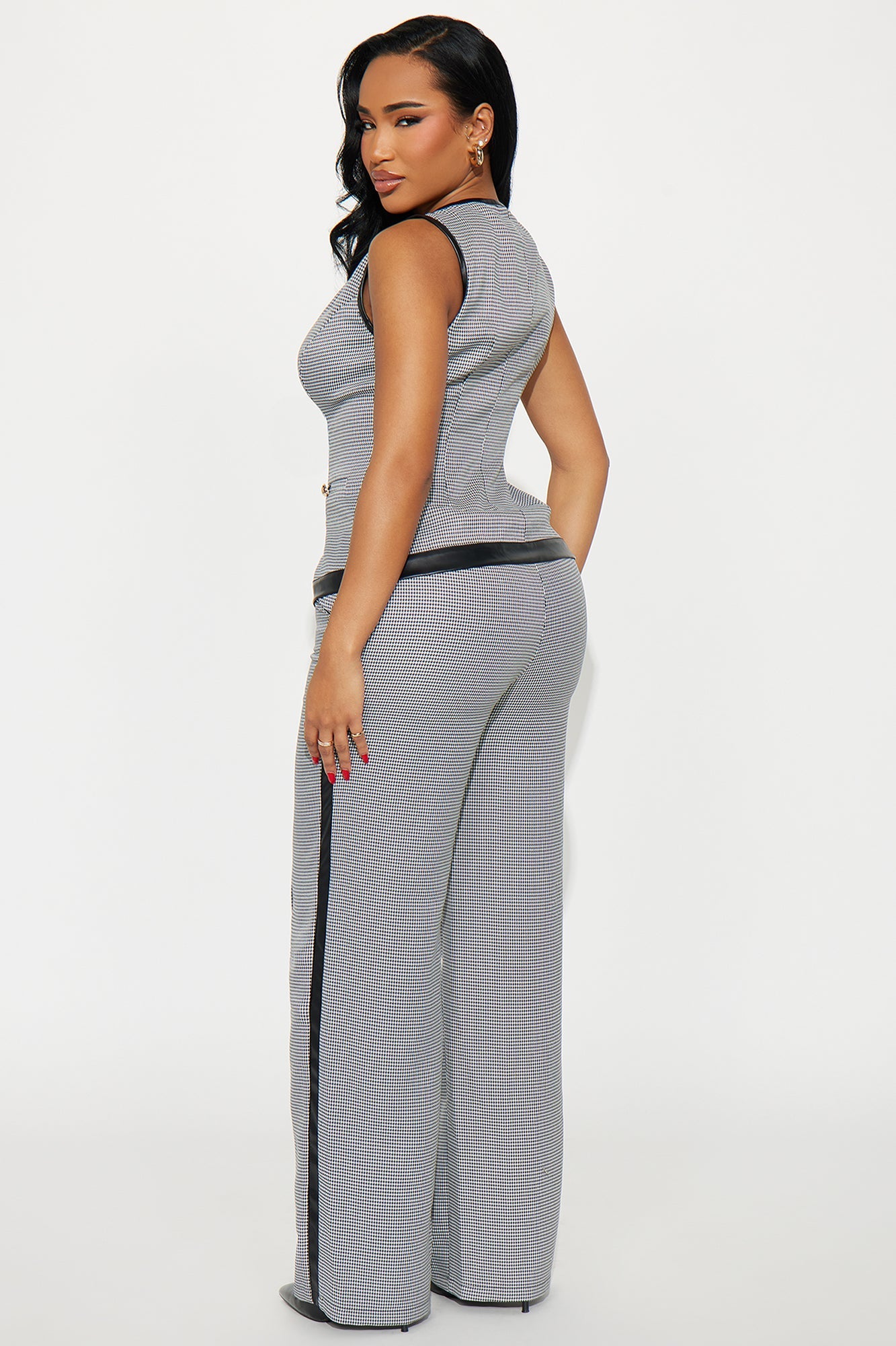 Keep You Mesmerized Vest Pant Set - Black/White 