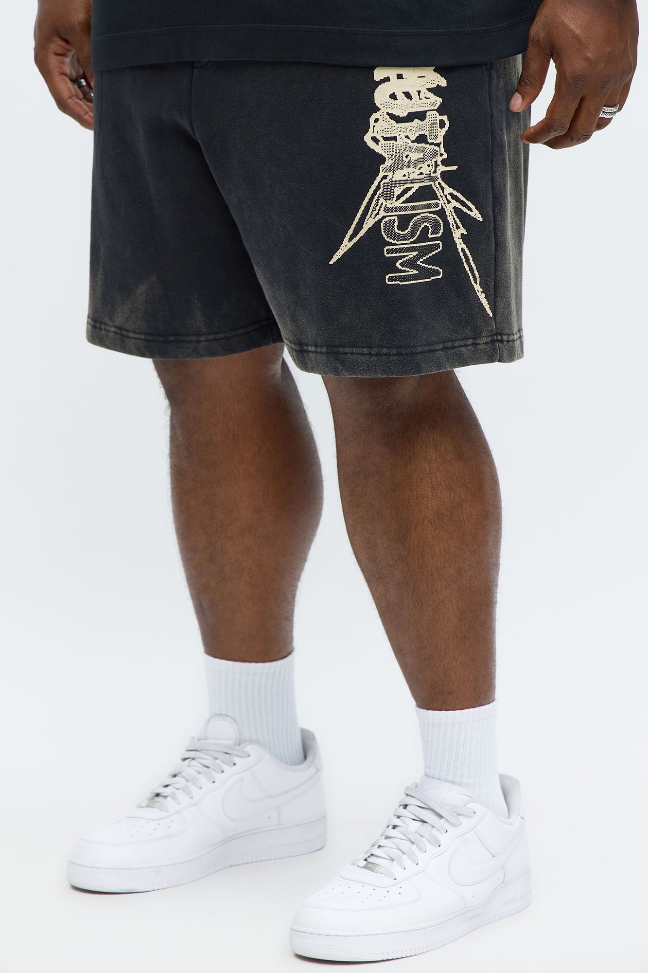 Brutalism With Stars Sweatshort - Black/combo