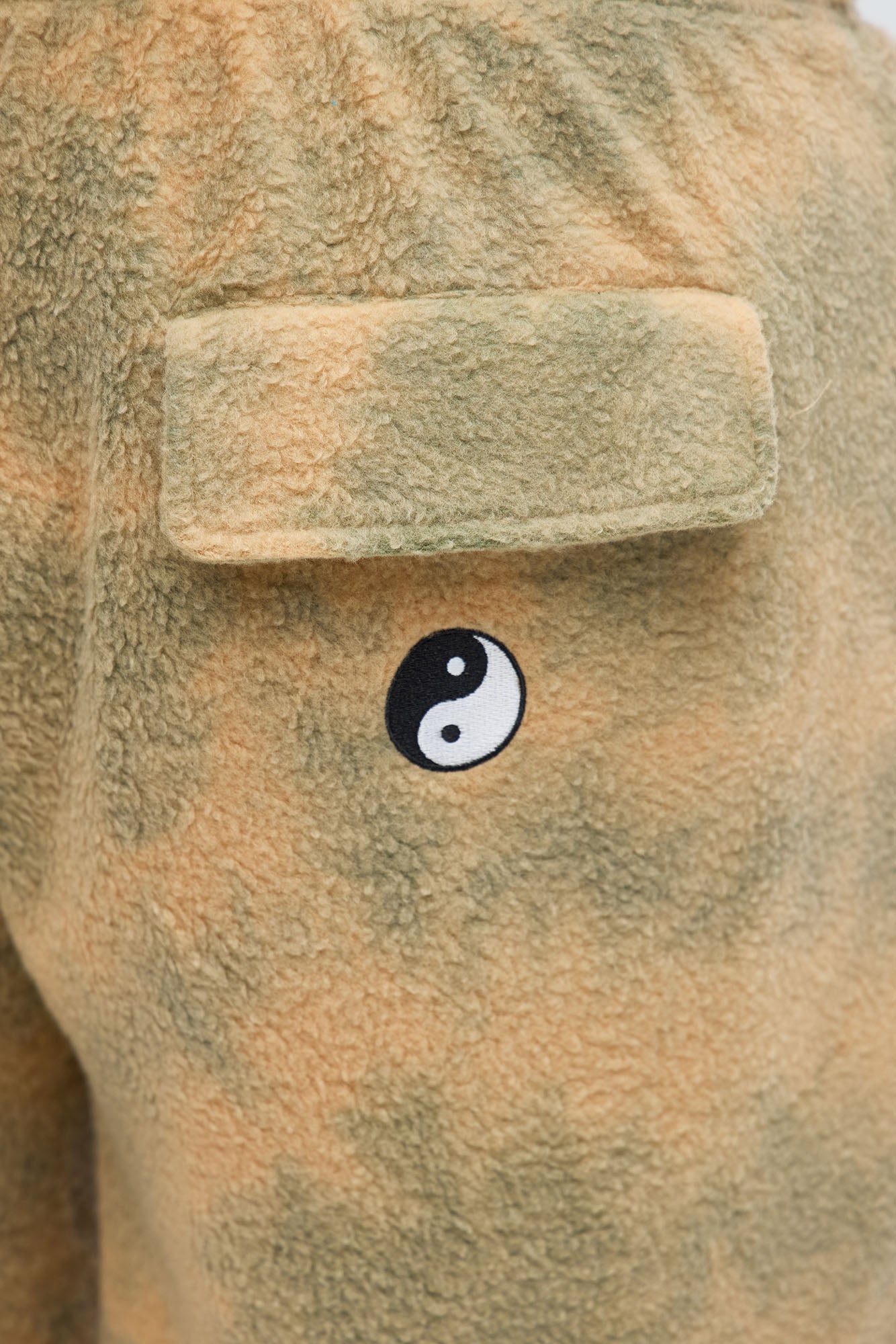 Relaxed Yin Yang Sherpa Textured Shorts - Brown