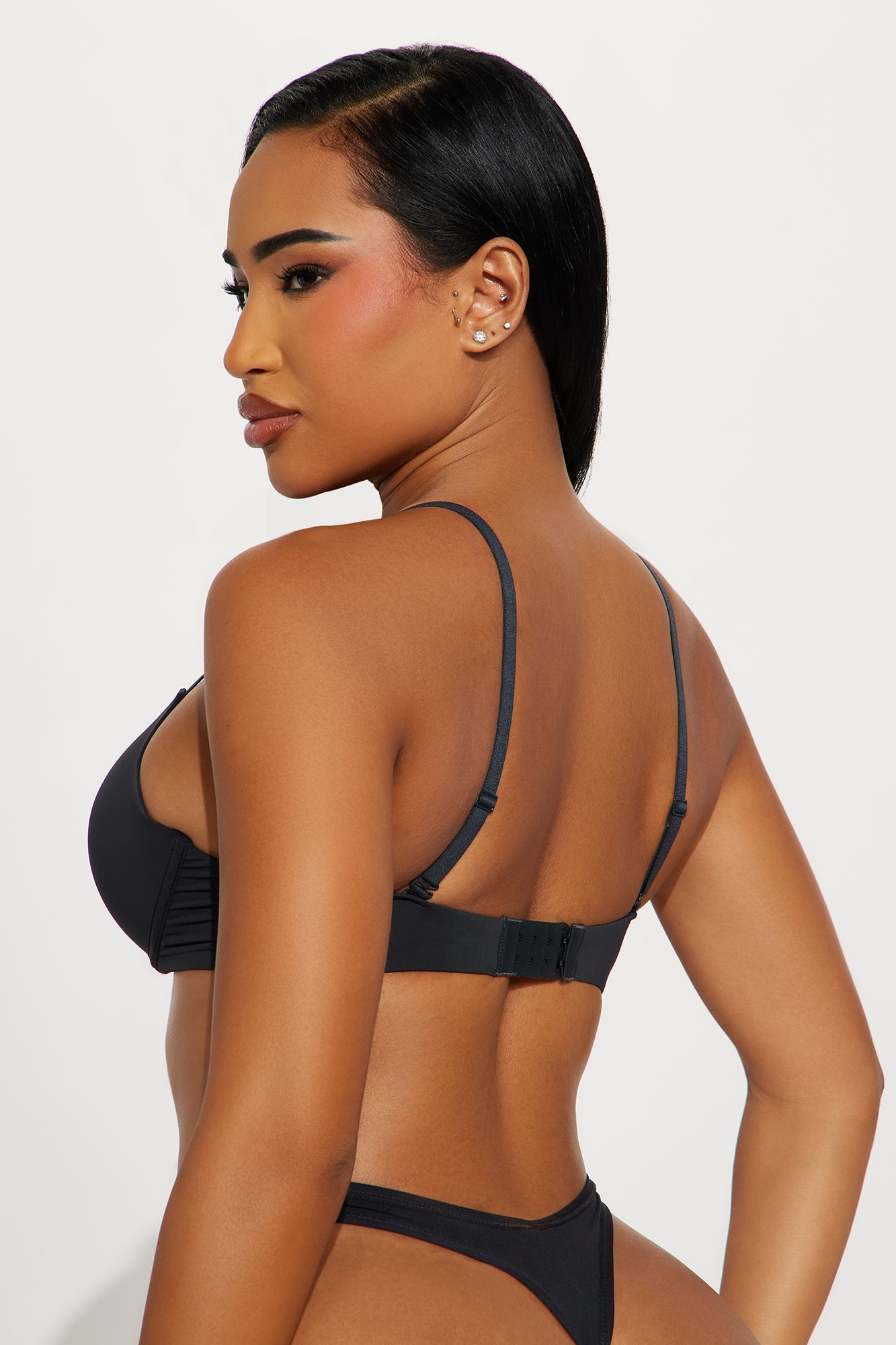 Nova Super Scoop Bra - Black