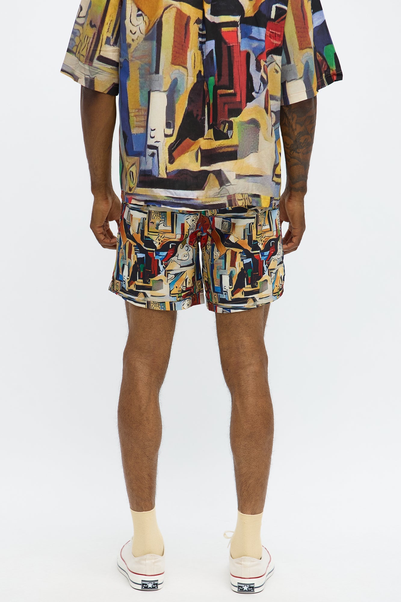 Relaxed Picasso A La Hummingbird  Shorts - Multi Color