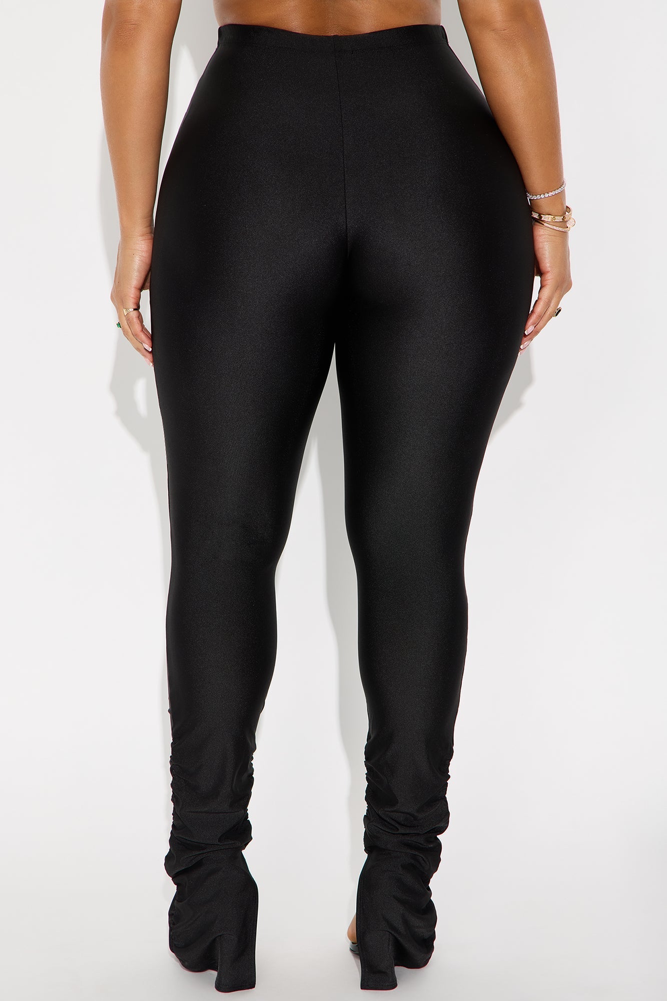 Always Confident High Rise Tricot Ruched Legging - Black