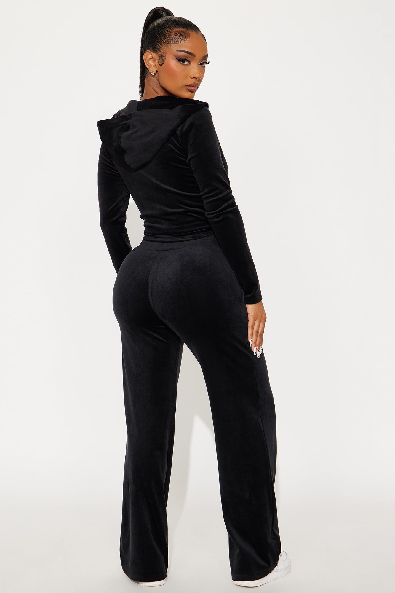 Along For The Ride Velour Pant Set - Black