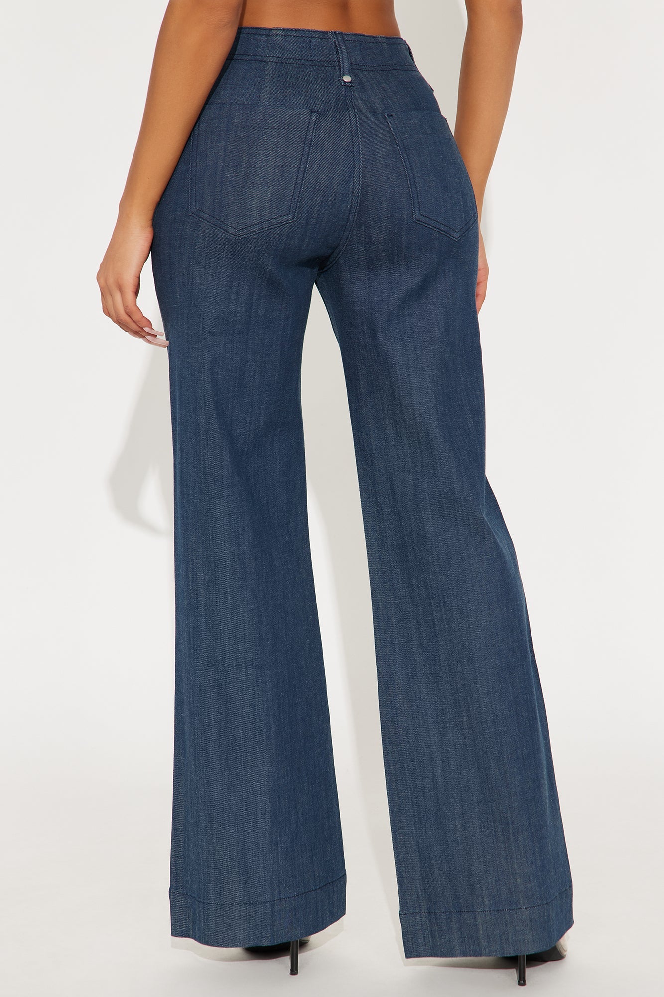 Take It Offline Stretch Tailored Jeans - Dark Wash