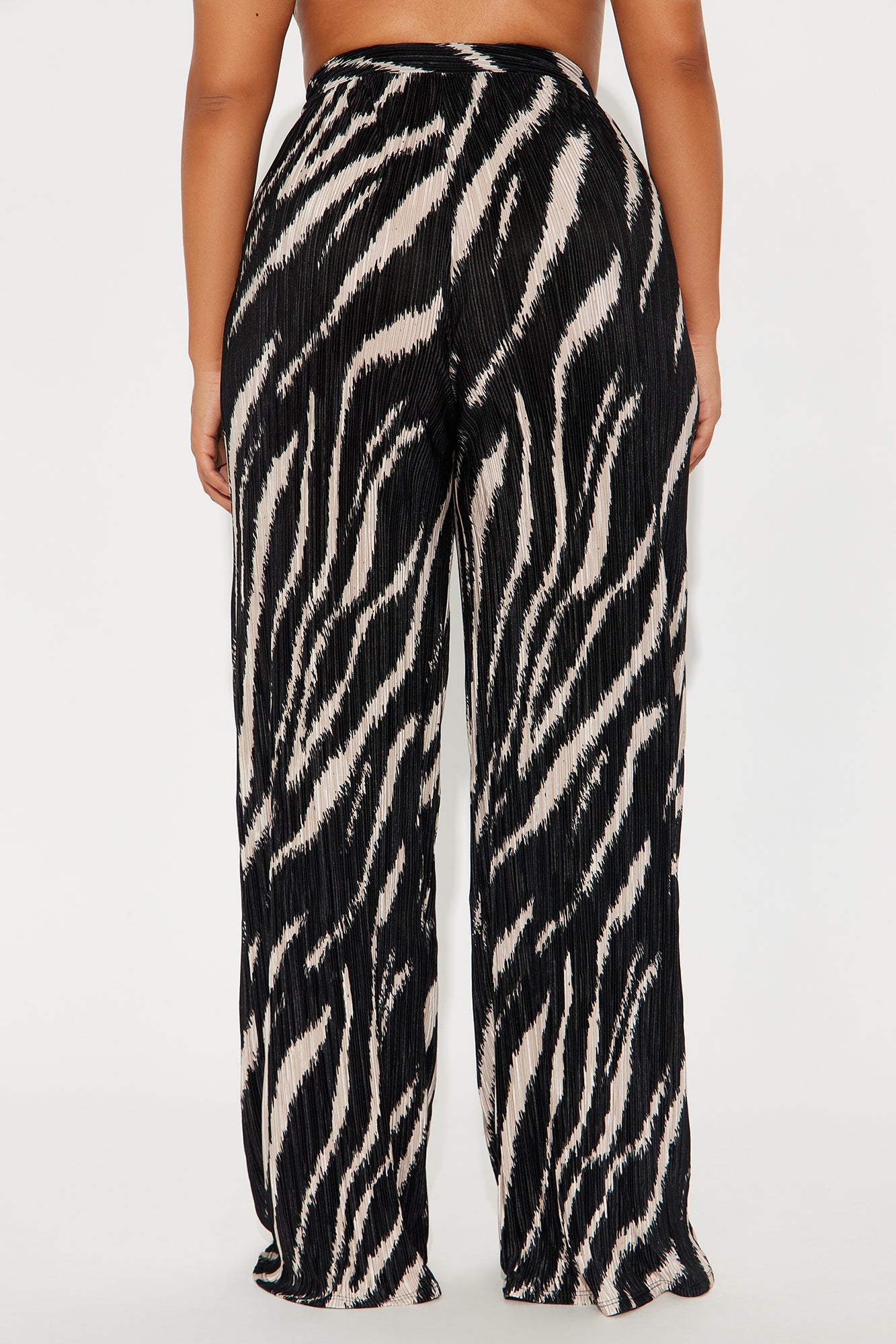 In The Tropics Plisse Wide Leg Pant 33″ - Black/combo
