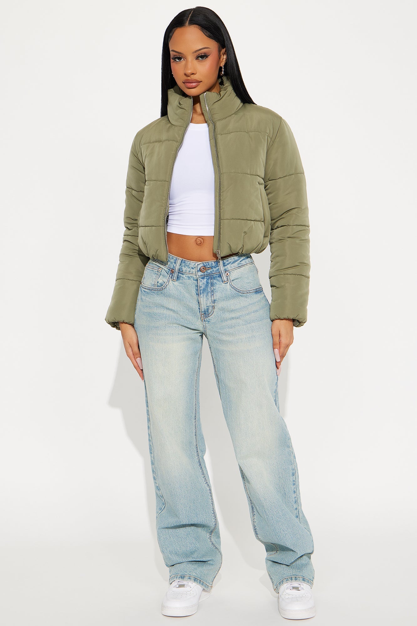 Leila Low Rise Straight Leg Jeans - Light Wash