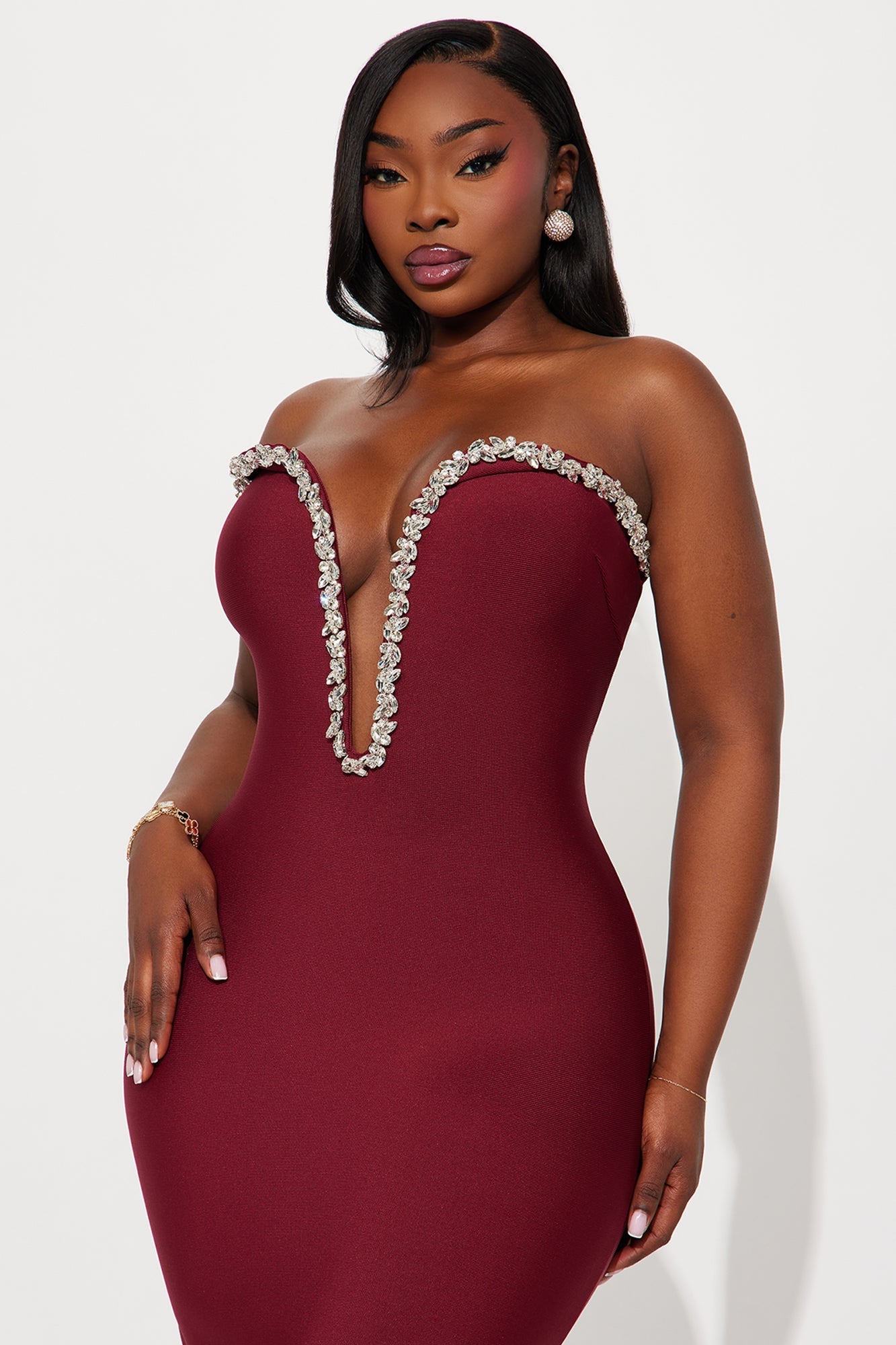 Sweetest Heart Embellished Midi Dress - Wine